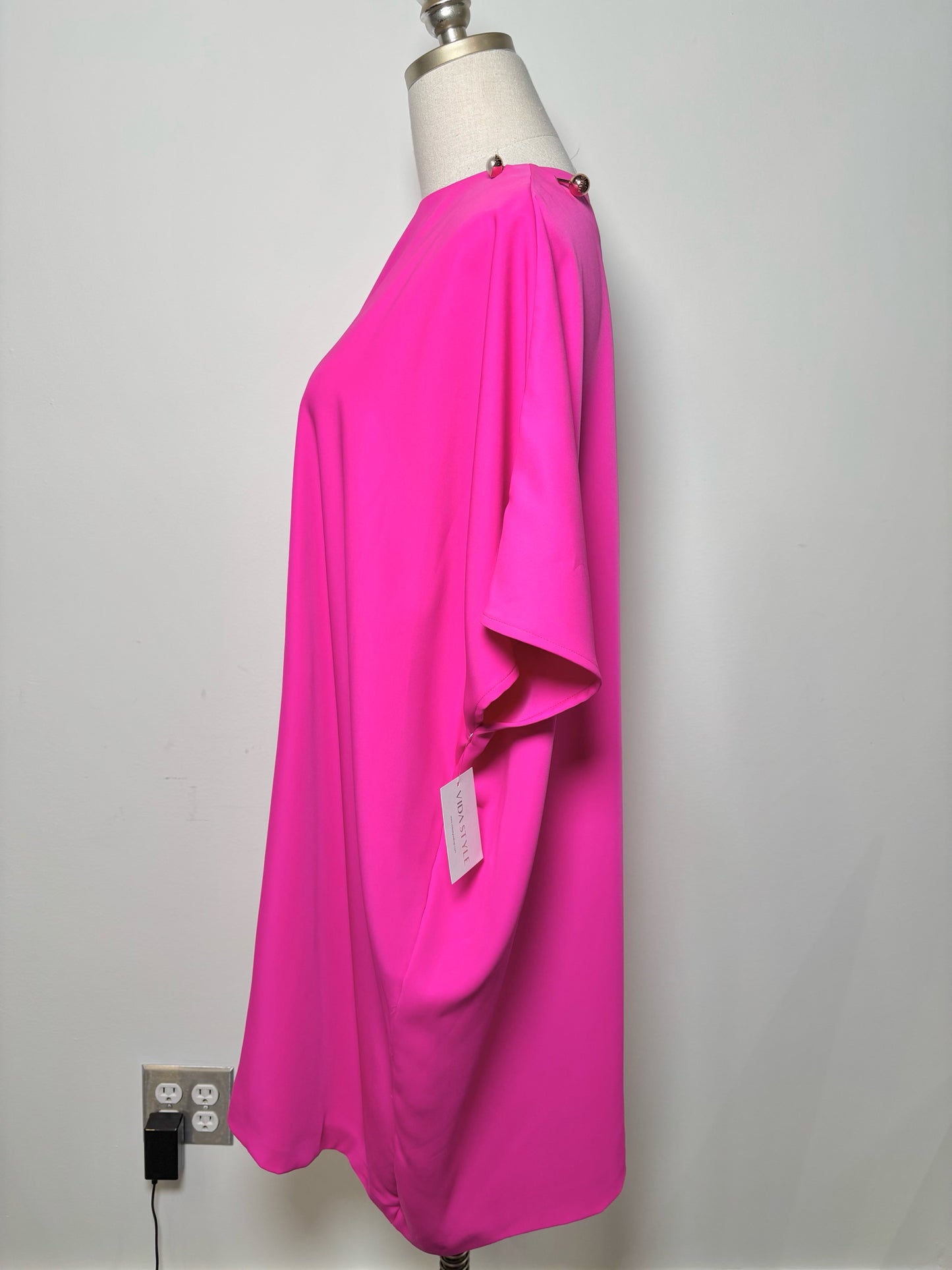 Women Size 3 Ted Baker Pink Solid Dress
