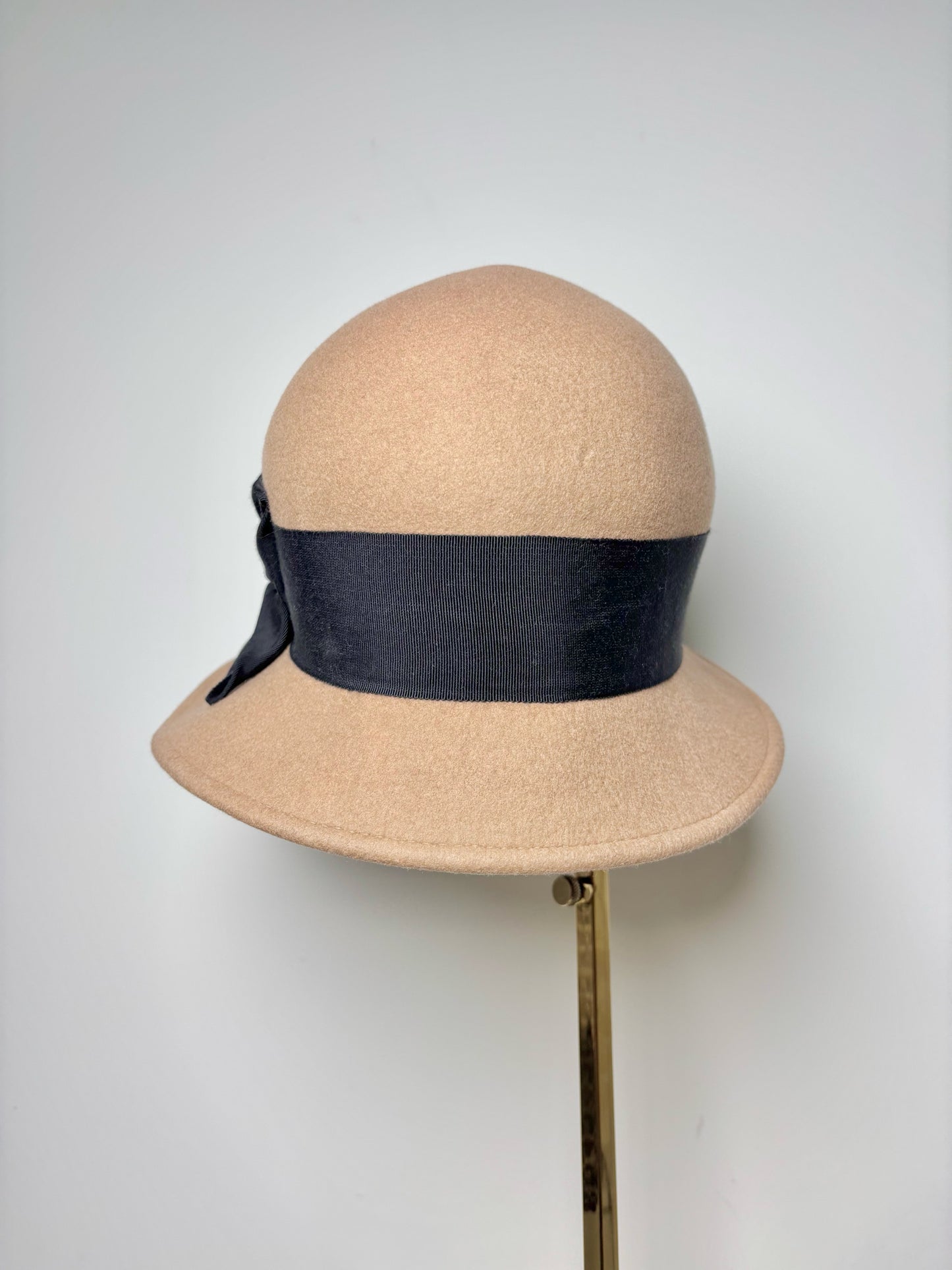 Eric Javits Wool Camel Winter Hat