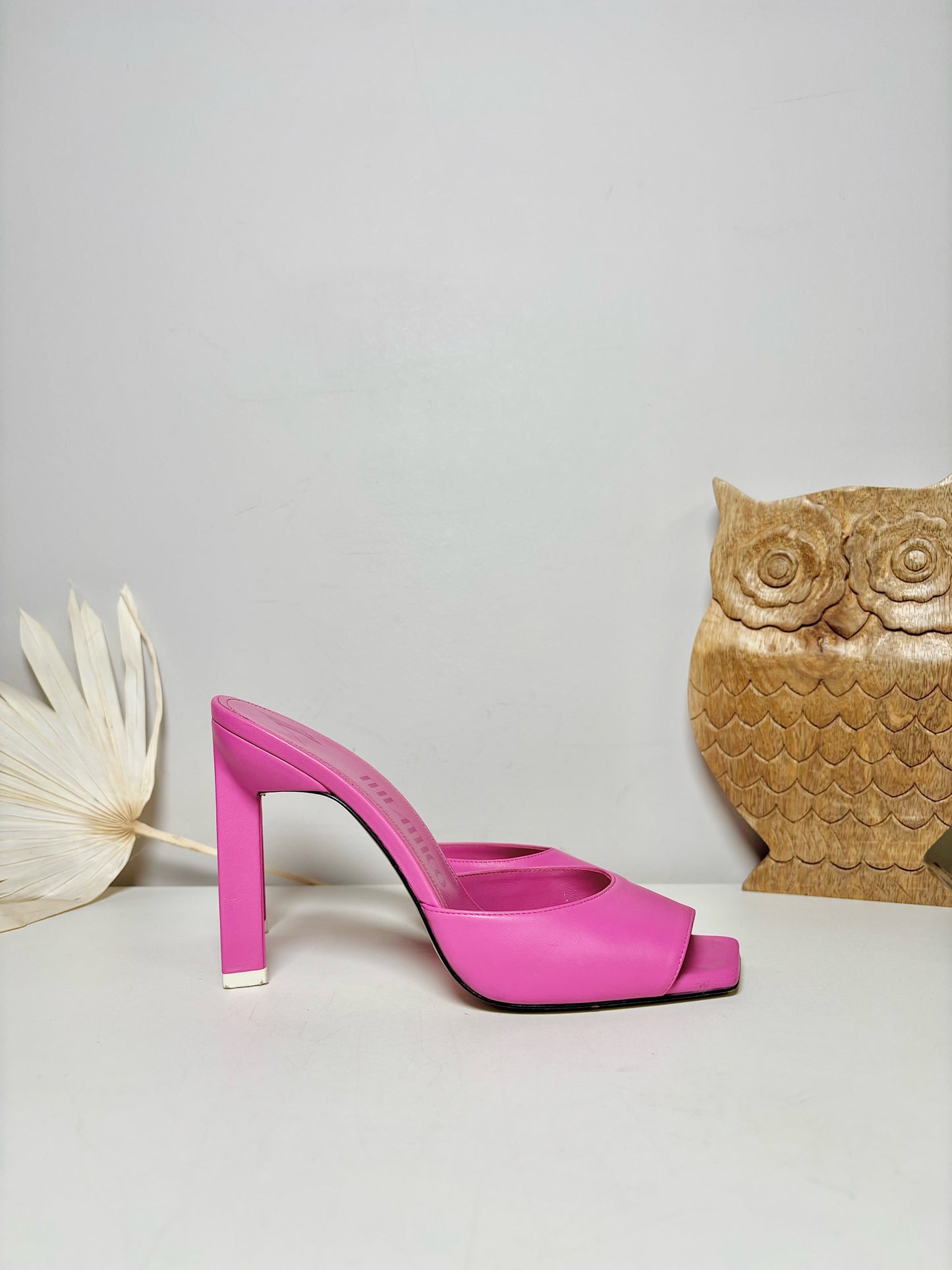 W Shoe Size 39 (8.5 US) The Attico Pink Leather Cowhide Heels