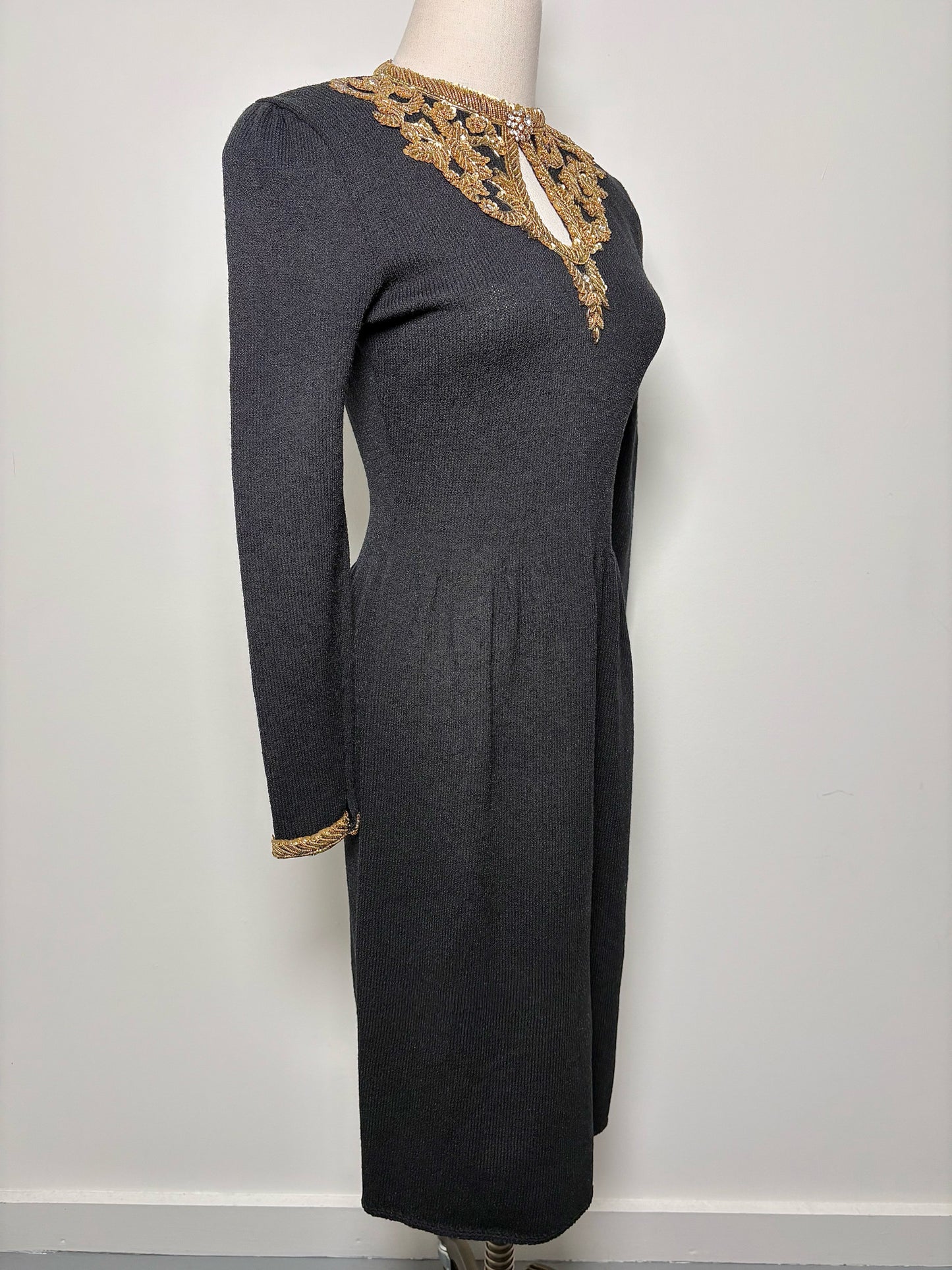 Women Size 4 Saks Fifth Avenue Black Solid Wool Gold Beading Sheath Dress