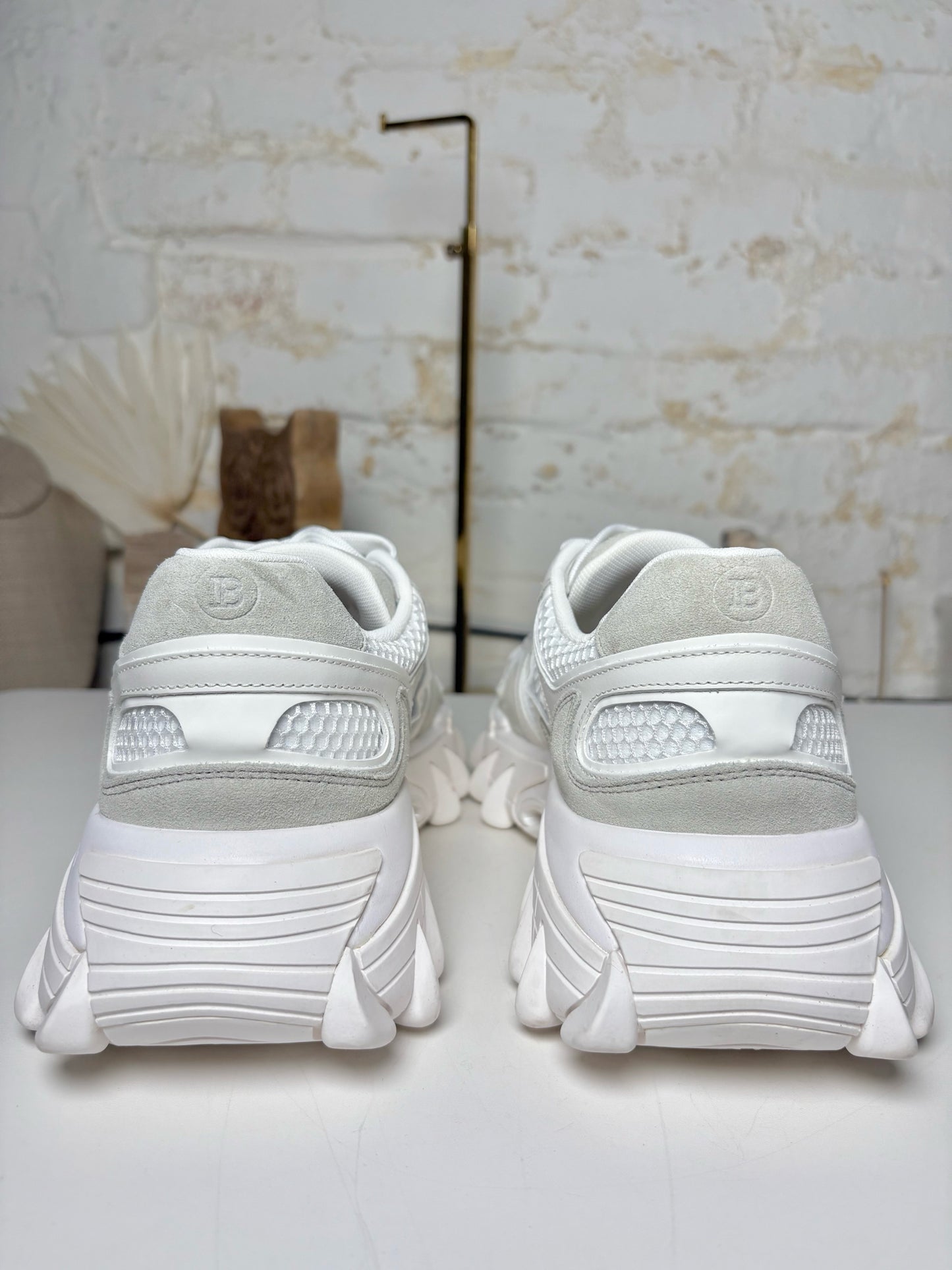 W Shoe Size 39 (8.5 US) Balmain B-eastWhite Leather NWT Sneakers