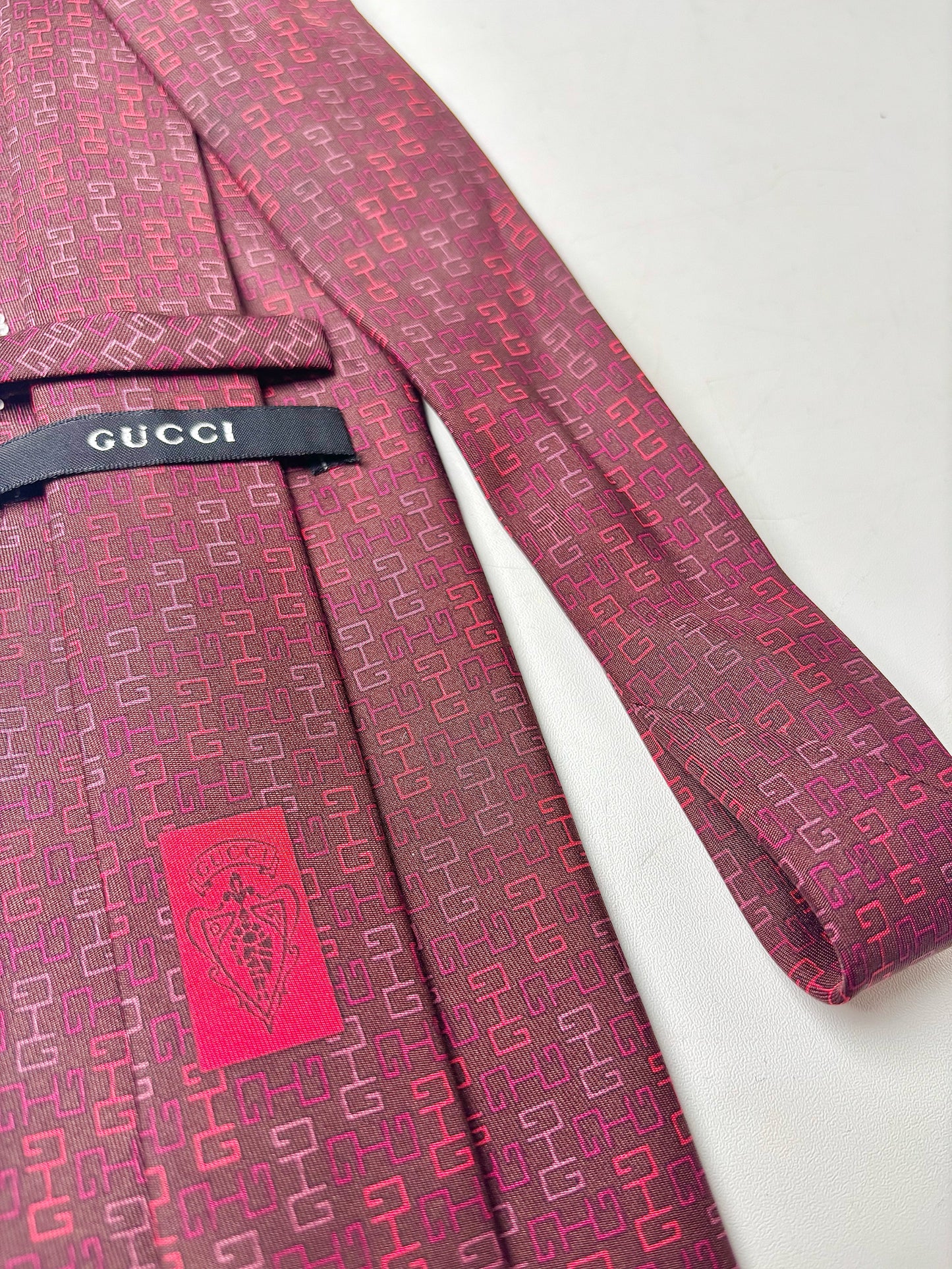 Gucci Burgundy Silk Logo Men's Tie