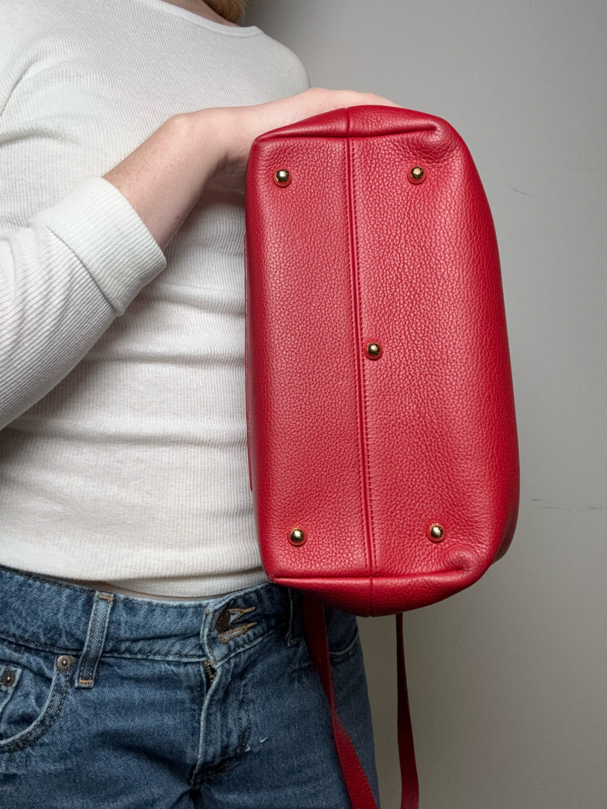 Women's Authentic Polène Numéro Un Red Pebbled Leather Pre-Owned Top Handle Crossbody Bag