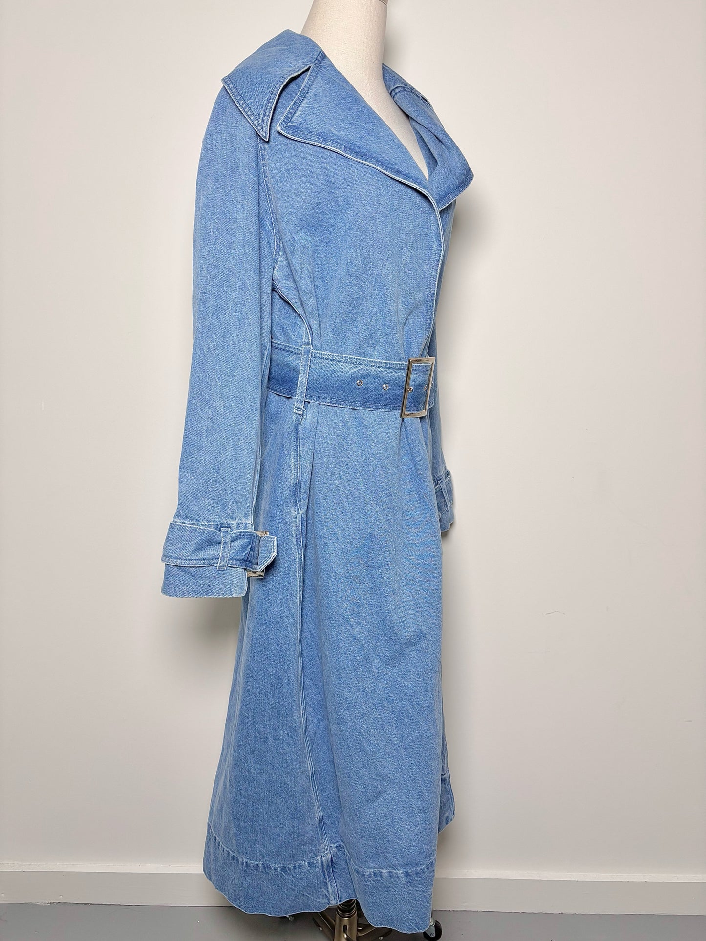 Women Size M Toccin NY Blue Solid Denim NWT Jacket