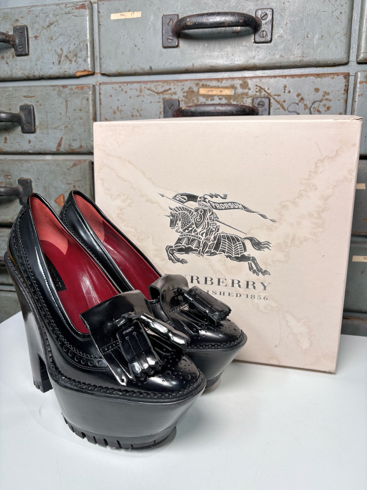 W Shoe Size 39 (8.5 US) Burberry Black Leather Prorsum Platform Loafer