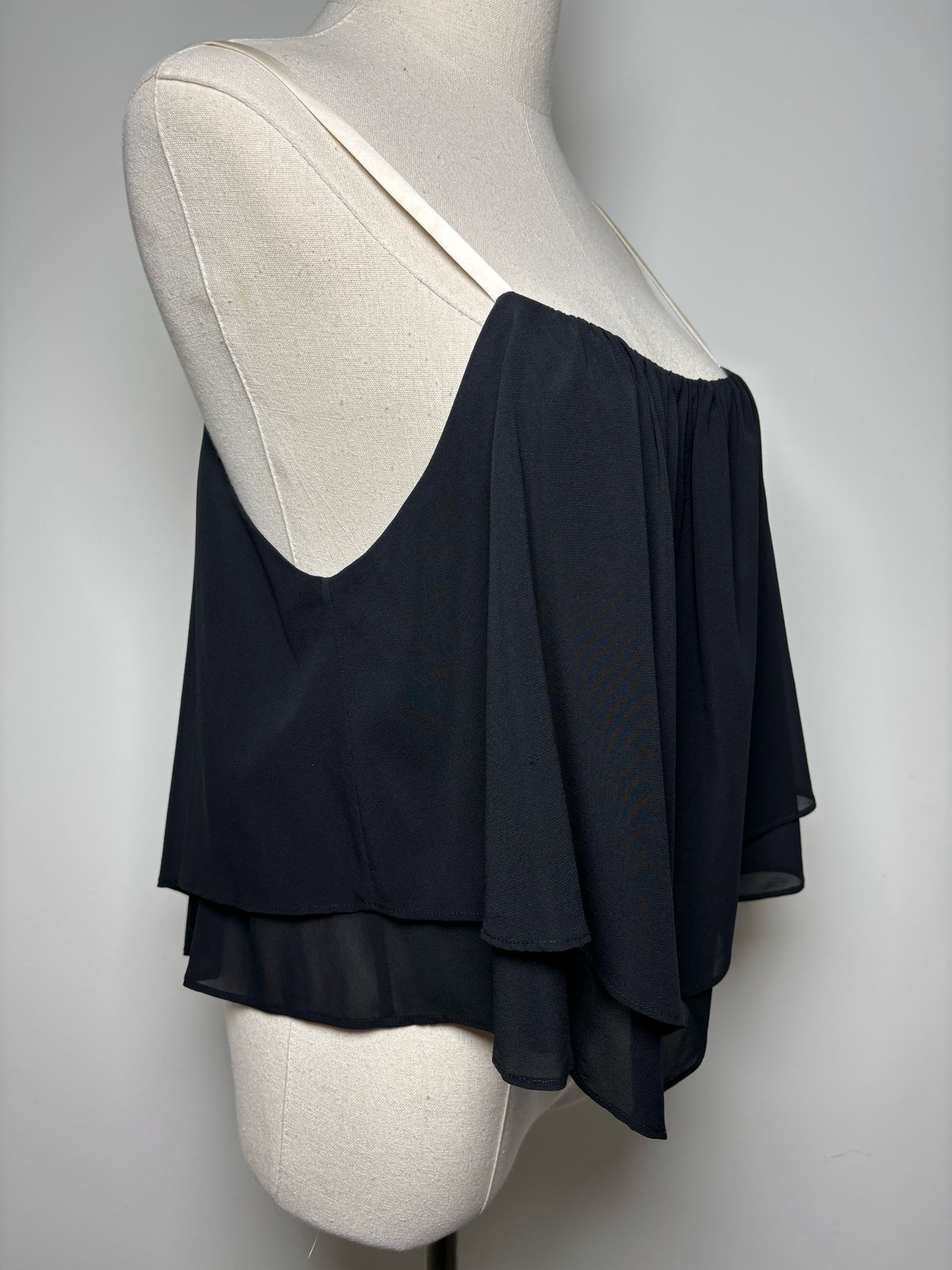 Women Size L Alice + Olivia Black Solid Camisole