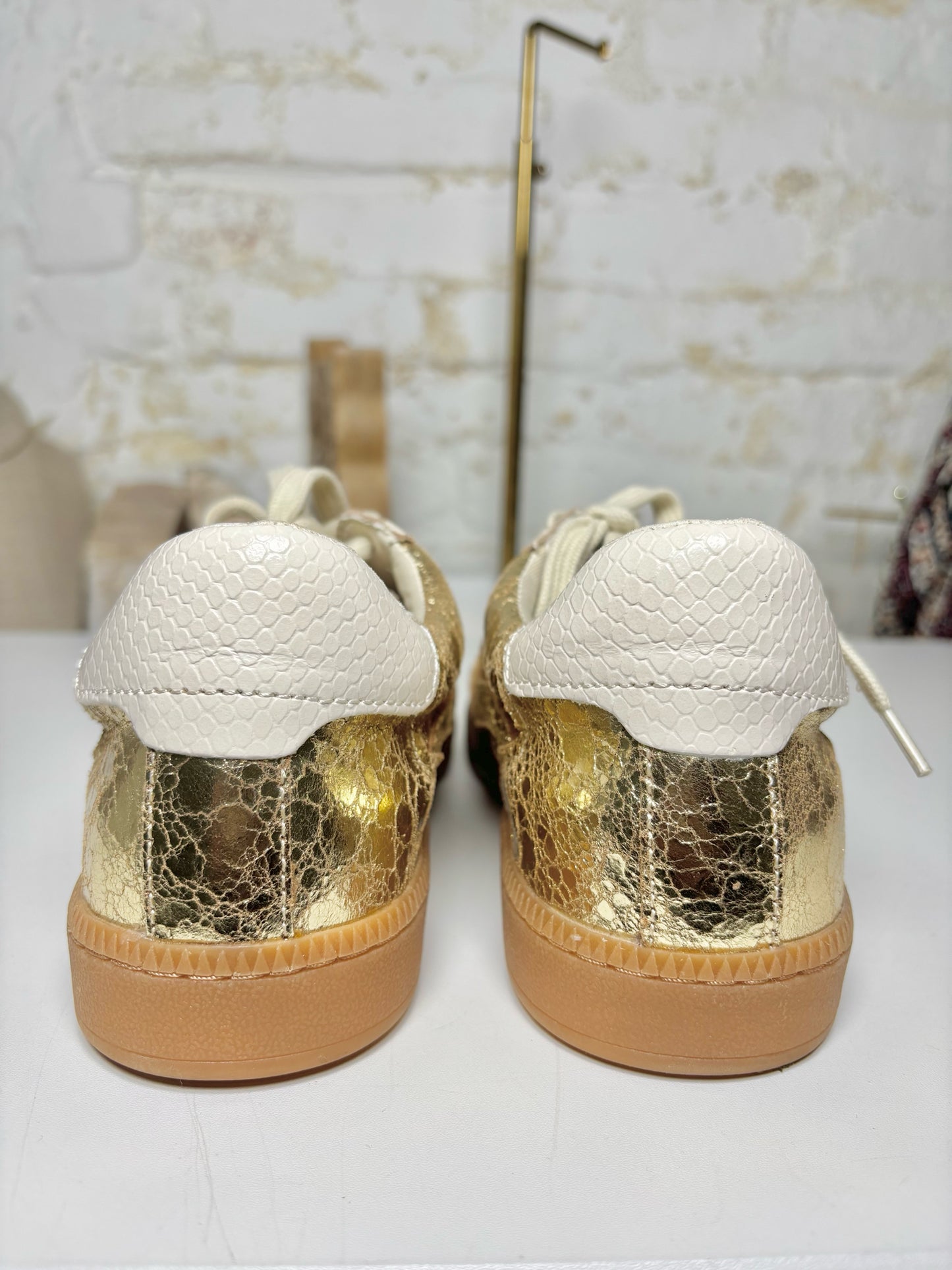 W Shoe Size 6.5 Dolce Vita Metallic Gold Leather Cowhide Sneakers