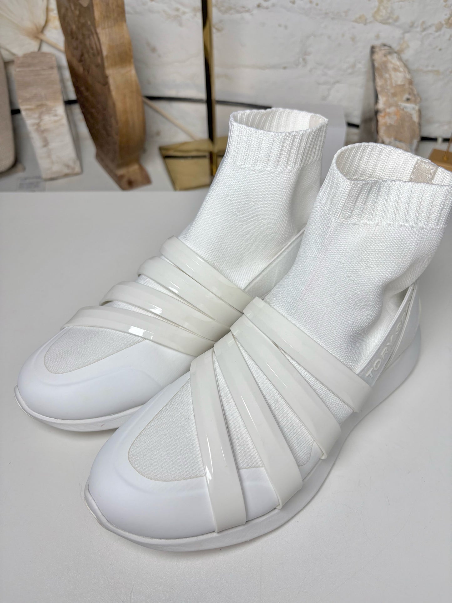 W Shoe Size 7.5 Tory Burch White Nylon NWT Performance Tennis shoes