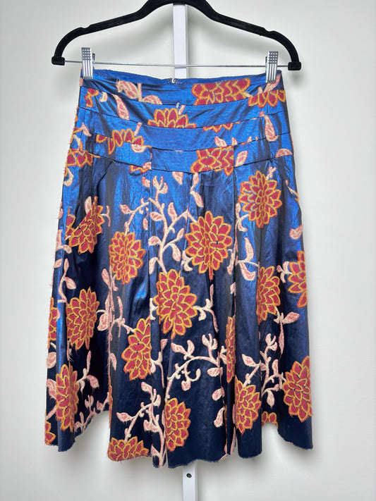 Women Size 4 Robert Rodriguez Navy, orange, red Floral Skirt