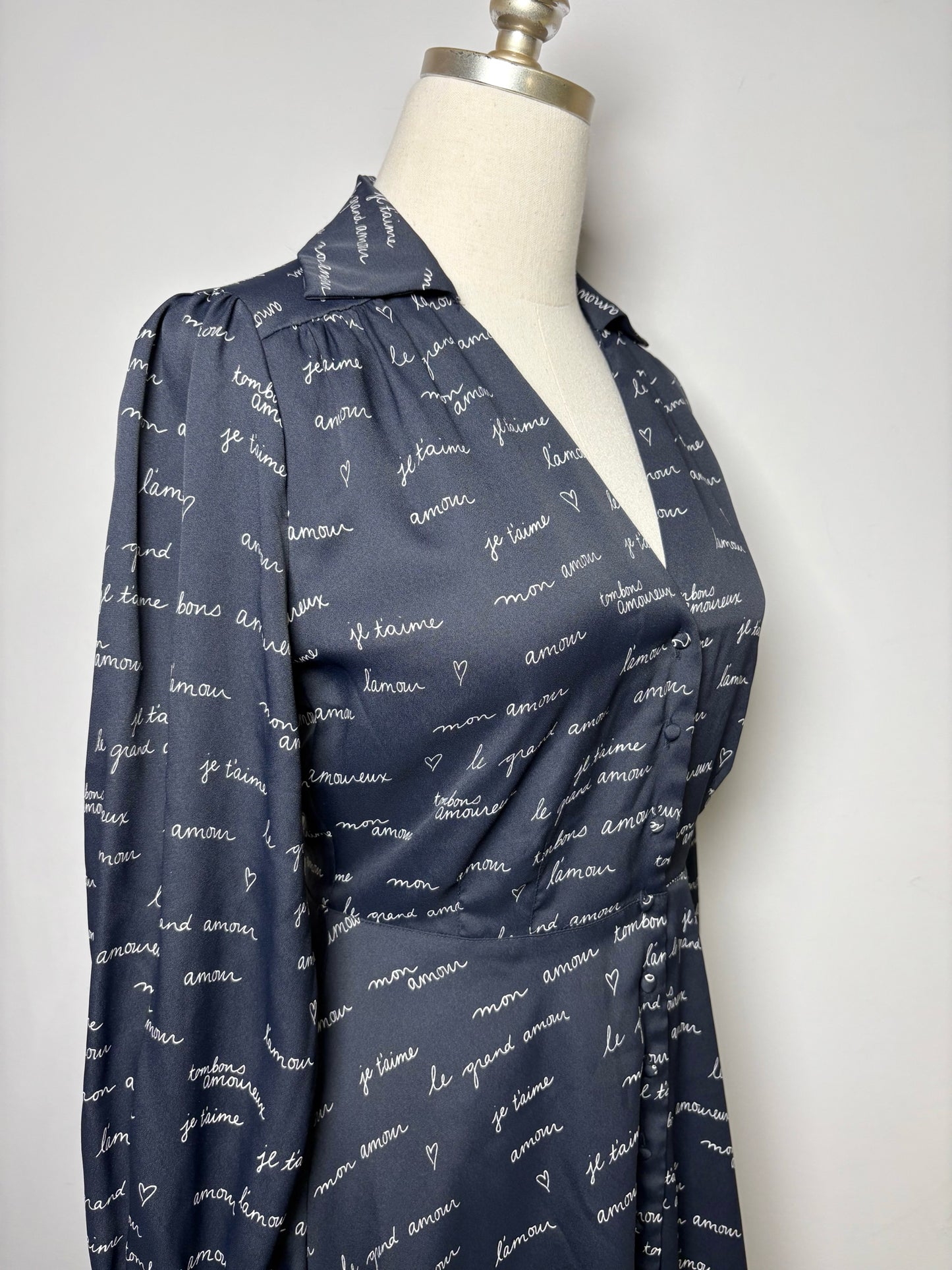 Women Size 0 Joie Black & White Words Dress