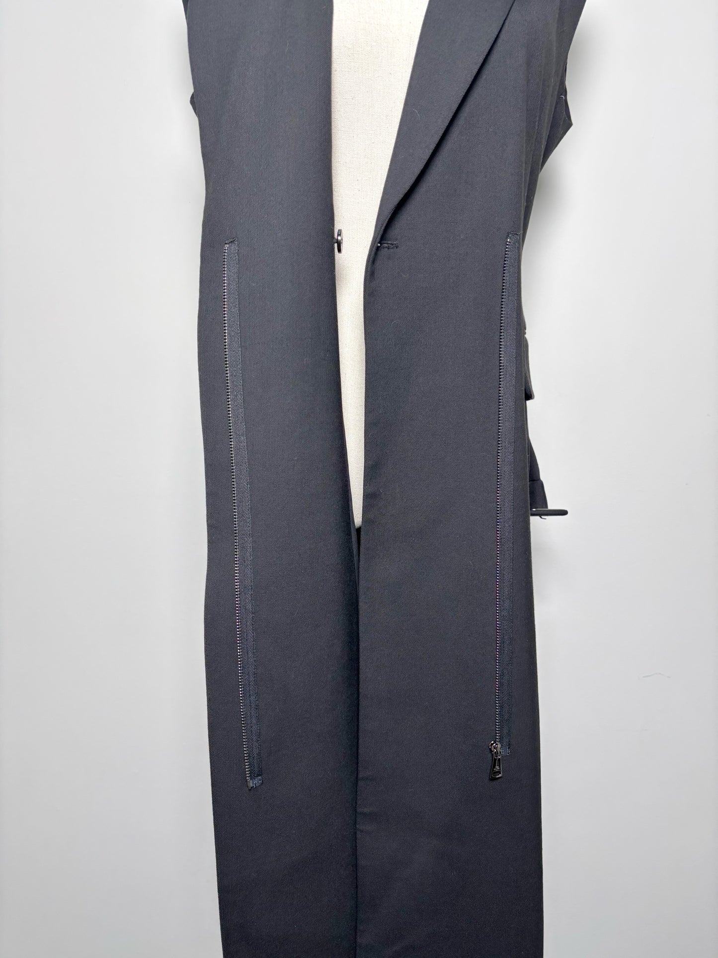 Women Size (2-4/S) Ted Baker Black Vest NWT Dress