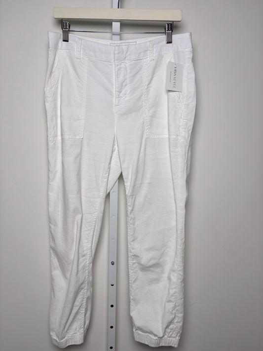 Women Size 8 Frank & Eileen White Solid Pants