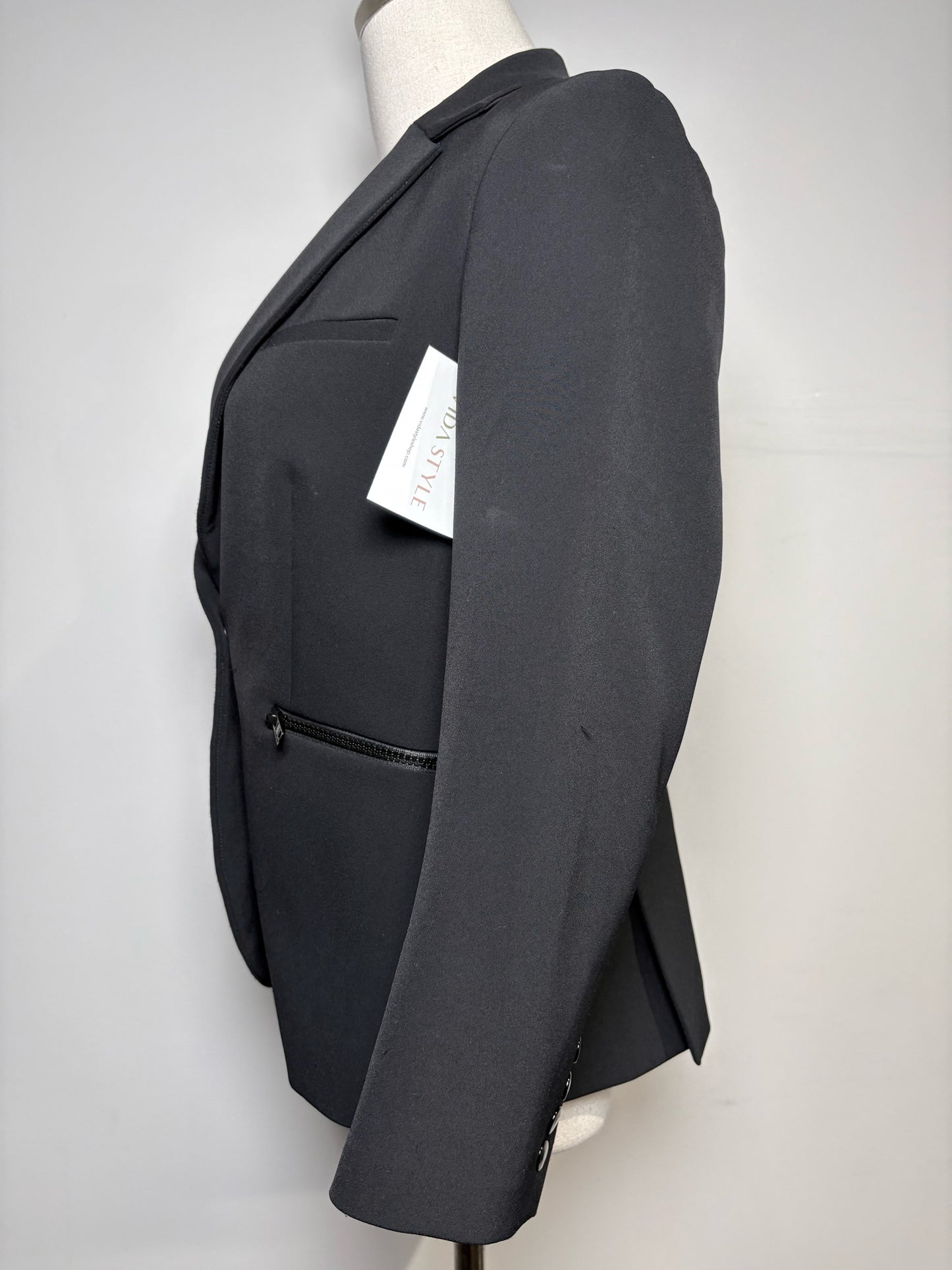Women Size 8 Veronica Beard Black Iconic Scuba Dickey Blazer