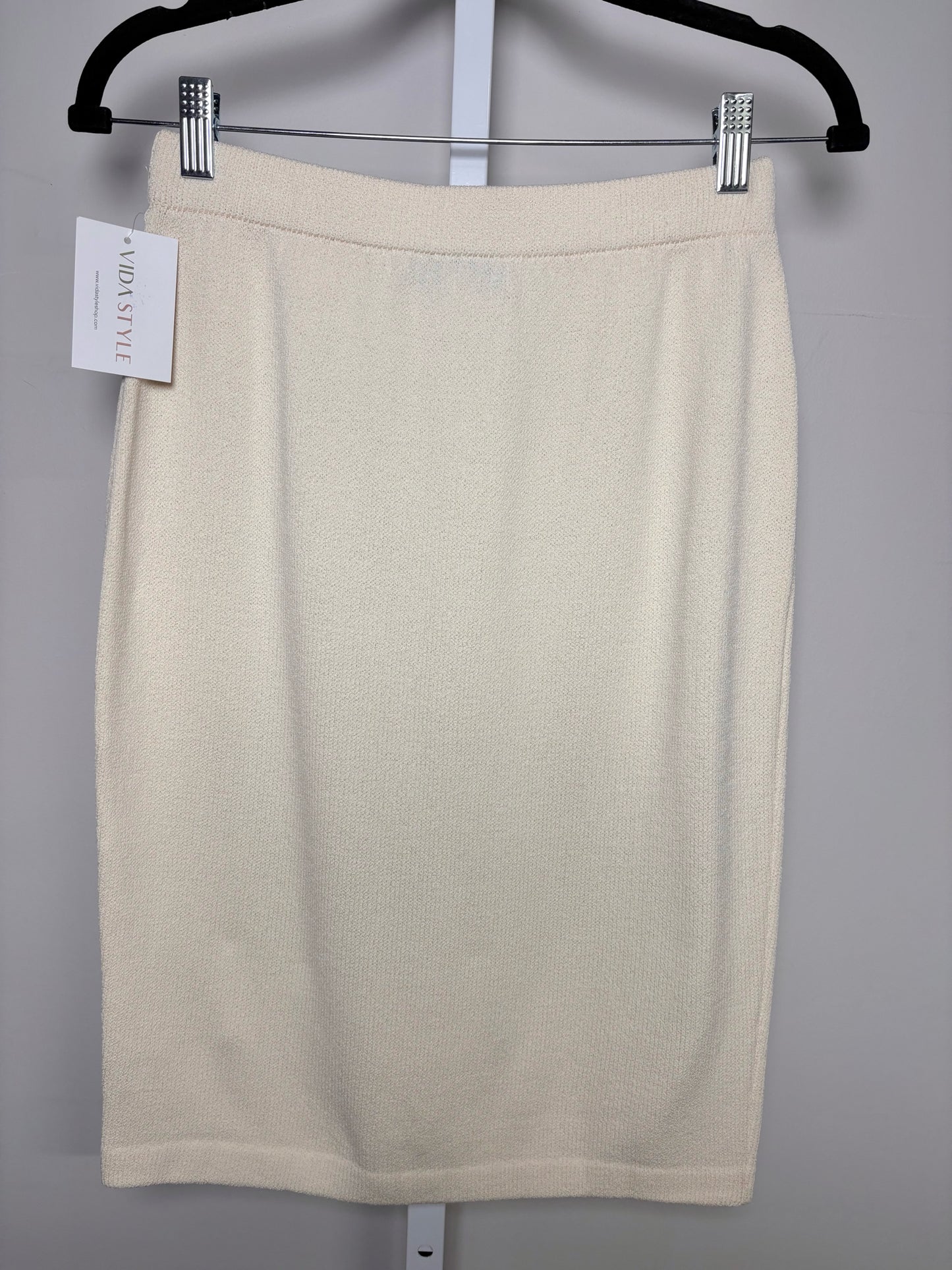 Women Size 4 St. John Cream Knit Skirt
