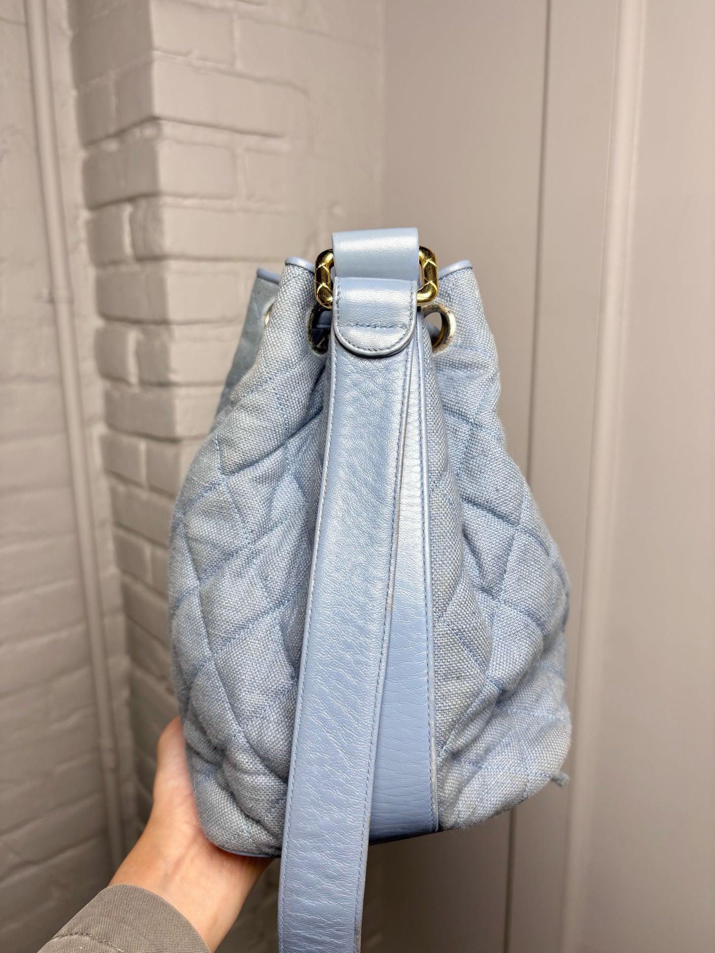 Canvas Chanel Quilted Vintage Leather Baby Blue Small Purse