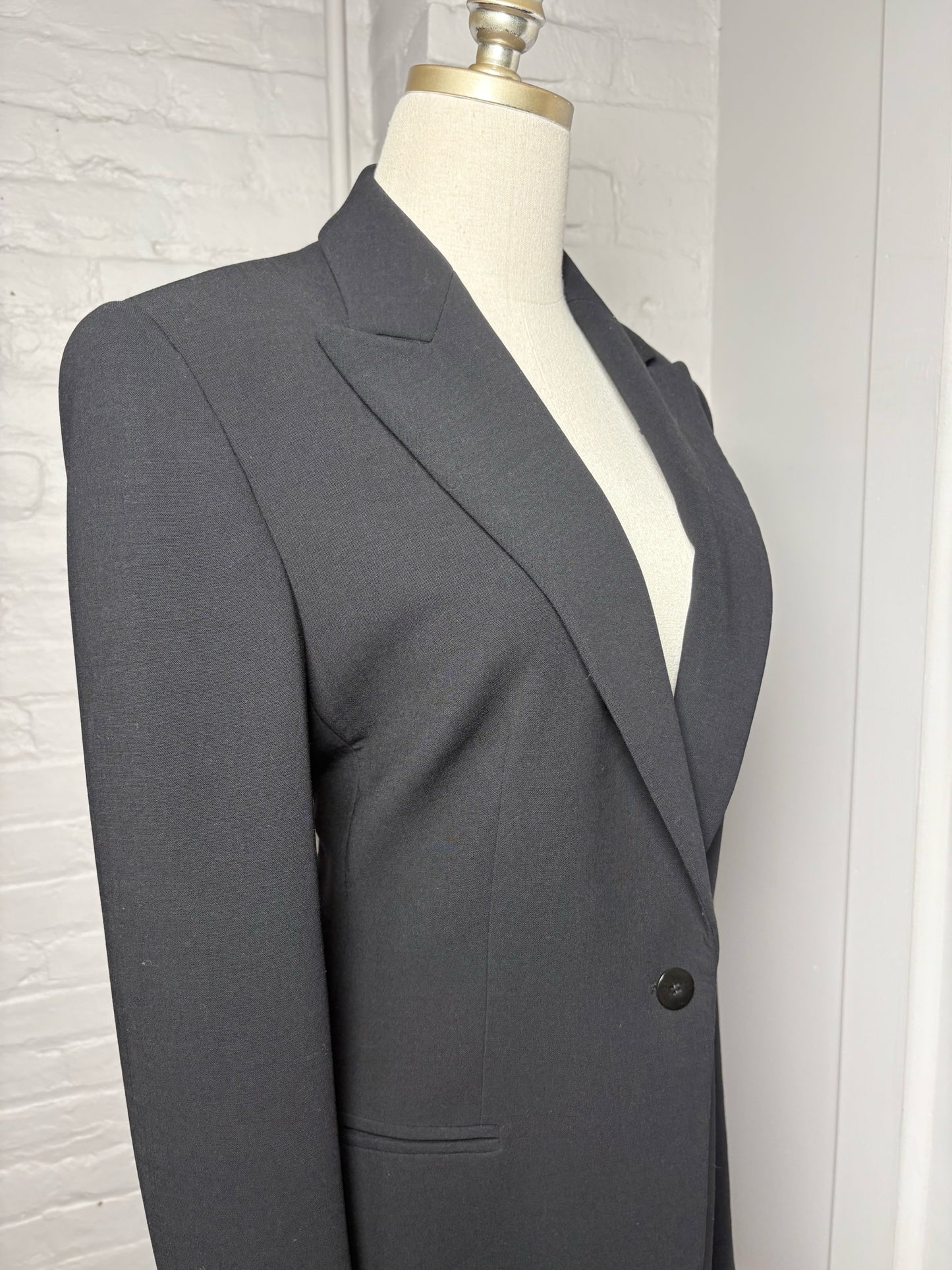 Women Size 48 (10, US) Giorgio Armani Black Long Lapels Blazer