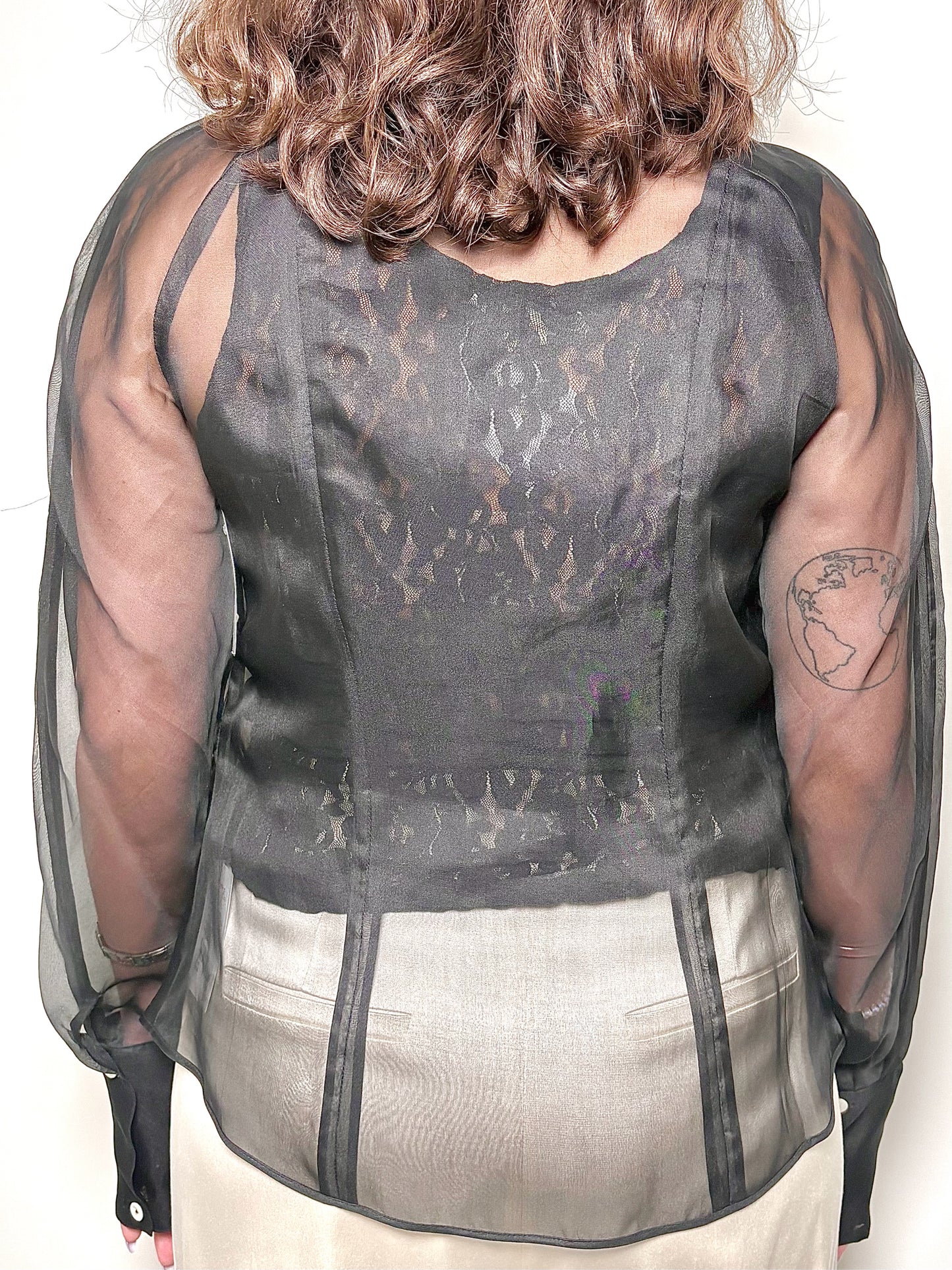 Women Size M Dennis Basso Black Seashells Detail, Sheer LS Button-down Blouse