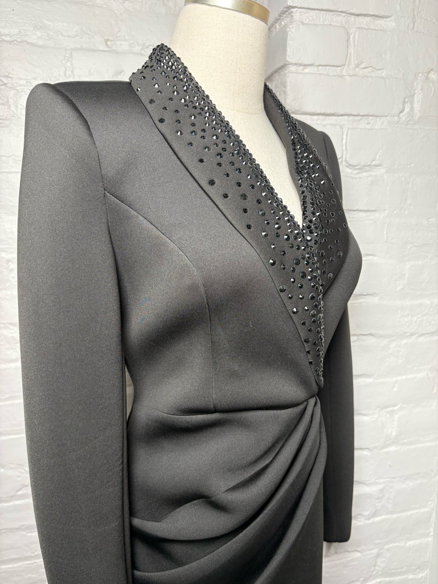 Women Size 4 Badgley Mischka Black Studs Dress