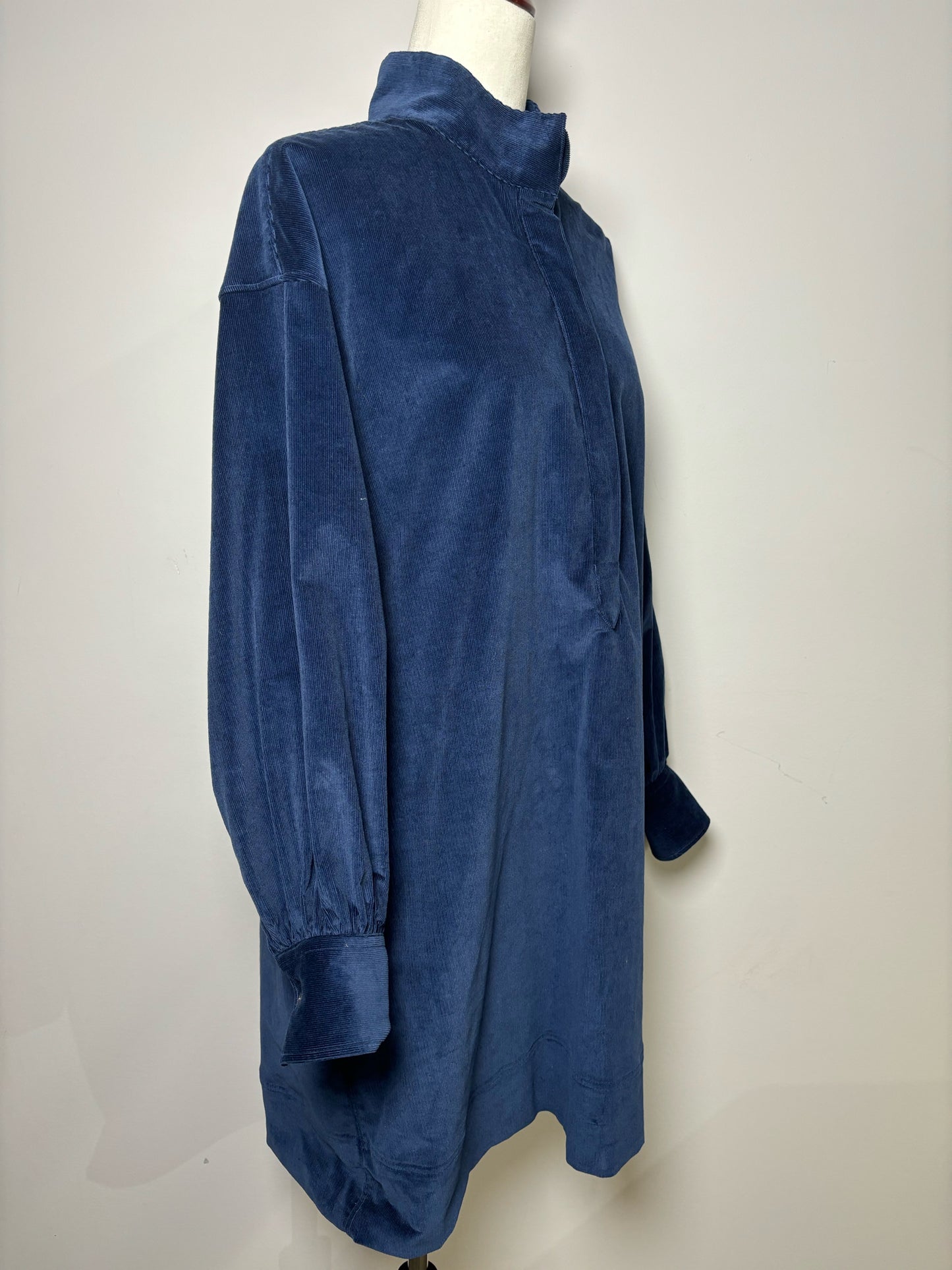 Women Size M Ann Mashburn Blue Solid Corduroy Shift Dress