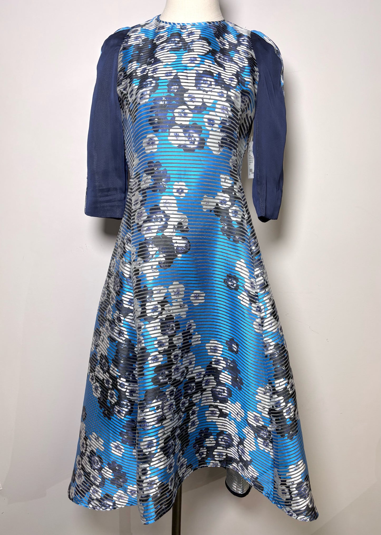 Women Size 8 L.K. Bennett Blue Floral Dress