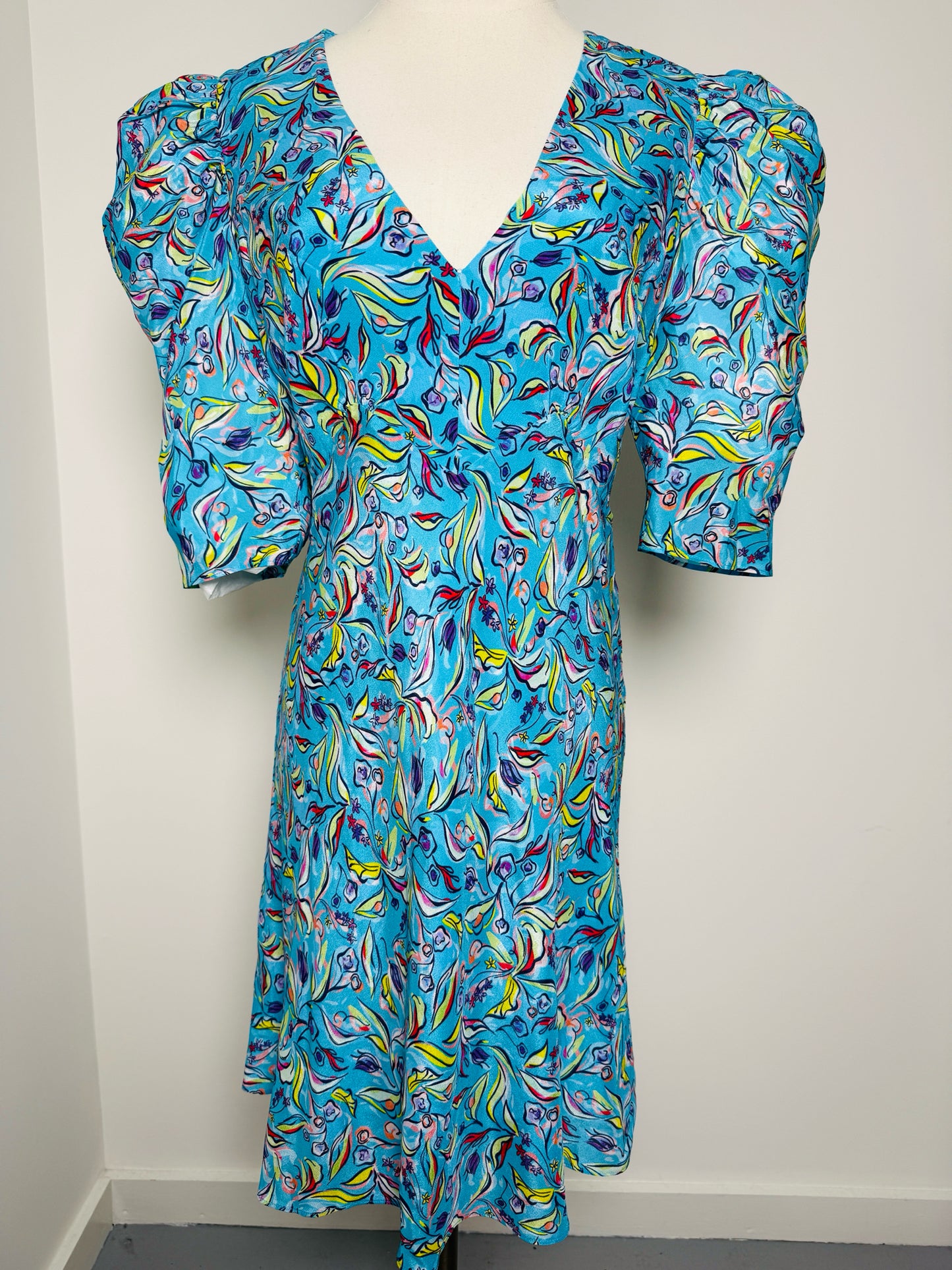 Women Size 6 Saloni Blue, green, purple Abstract floral Silk Pre-owned Dress
