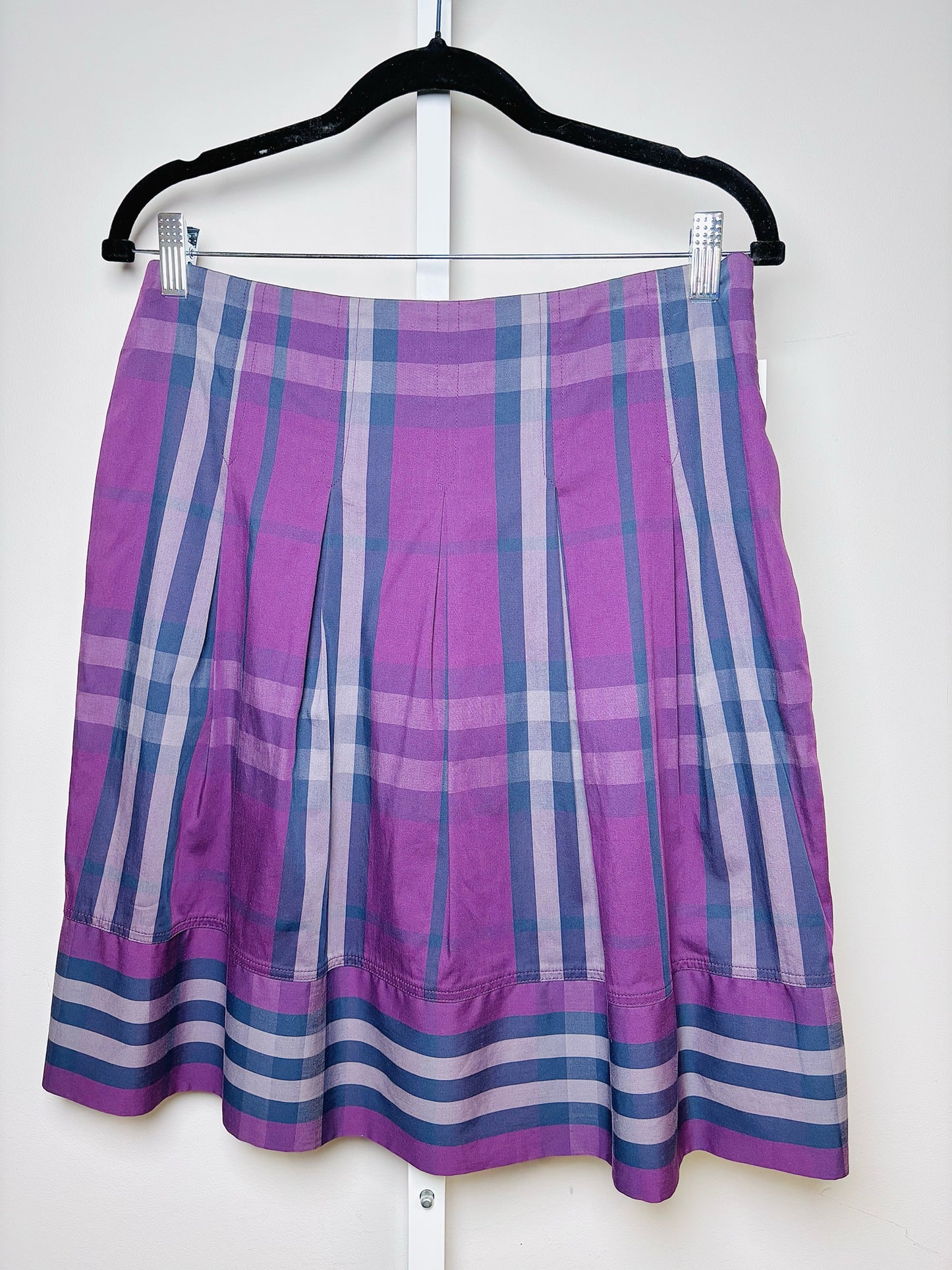 Women Size 4 Burberry Purple Plaid Skirt
