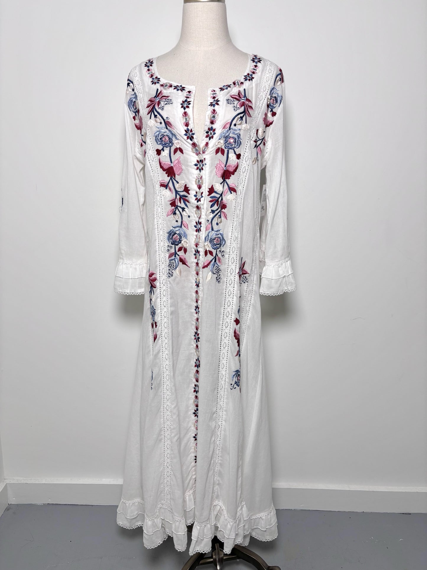 Women Size XS Misa Los Angeles White Embroidered Cotton Maxi Dress
