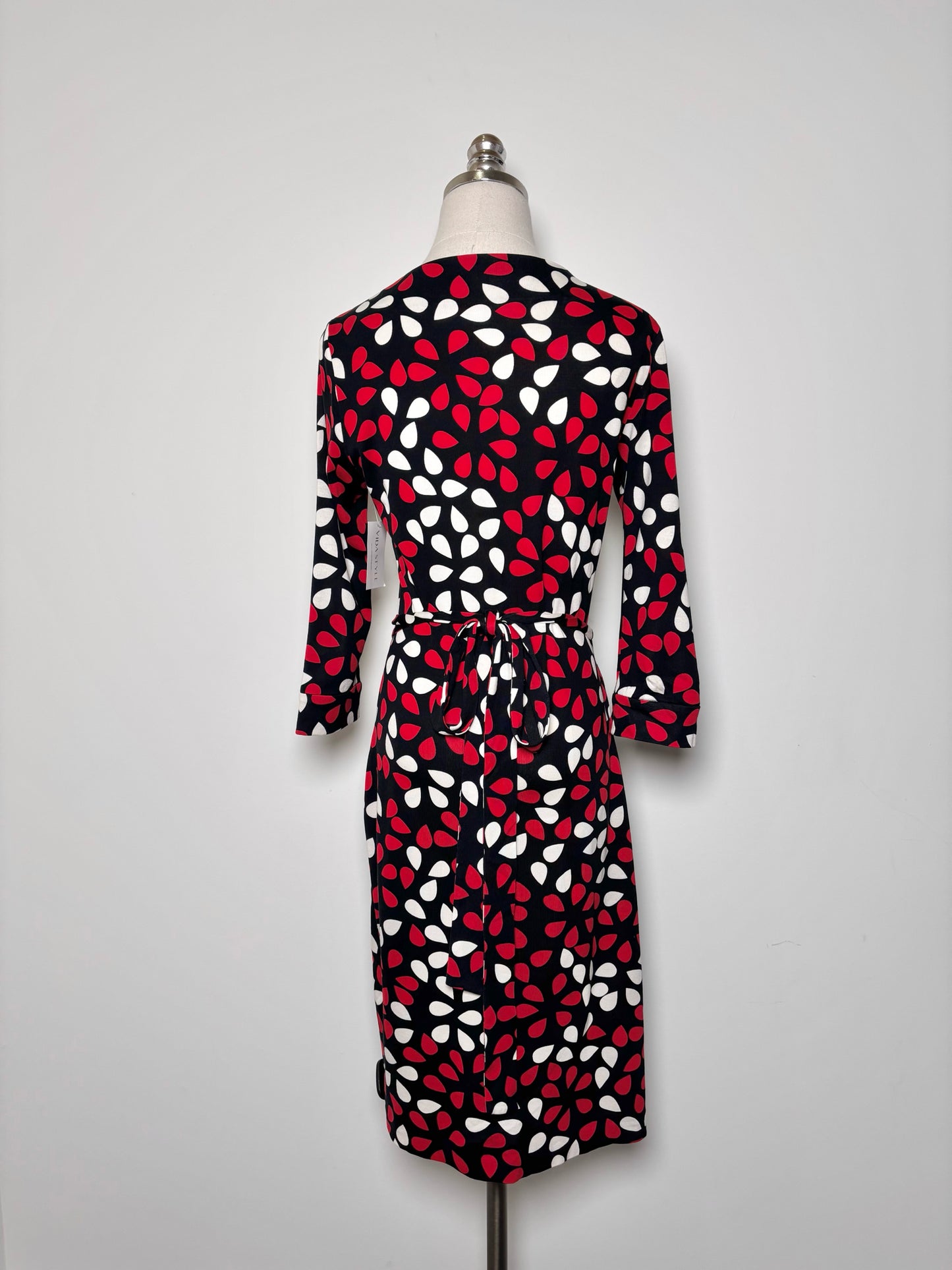 Women Size 6 Diane Von Furstenberg Black, white, red Polka Dot Dress