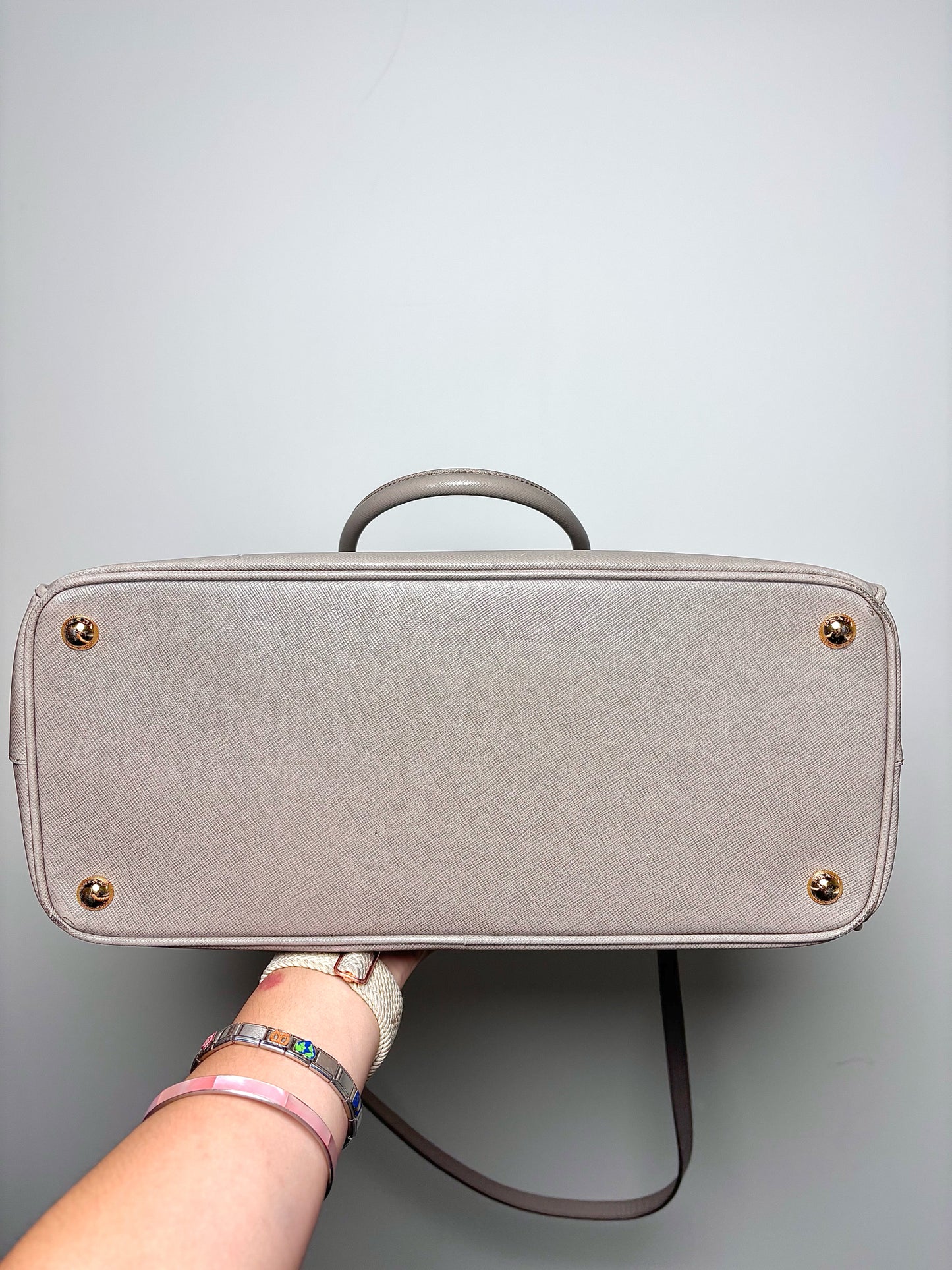 Prada Solid Saffiano Leather Pre-owned Taupe Galleria Tote