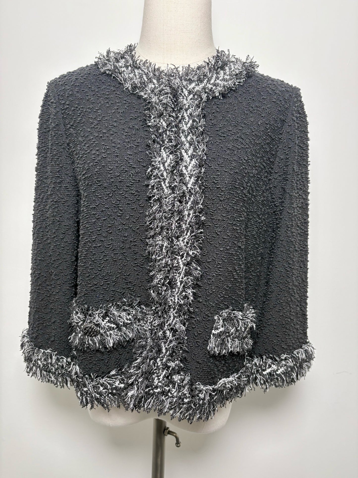 Women Size 8 St. John Black Wool Blend Boucle Jacket