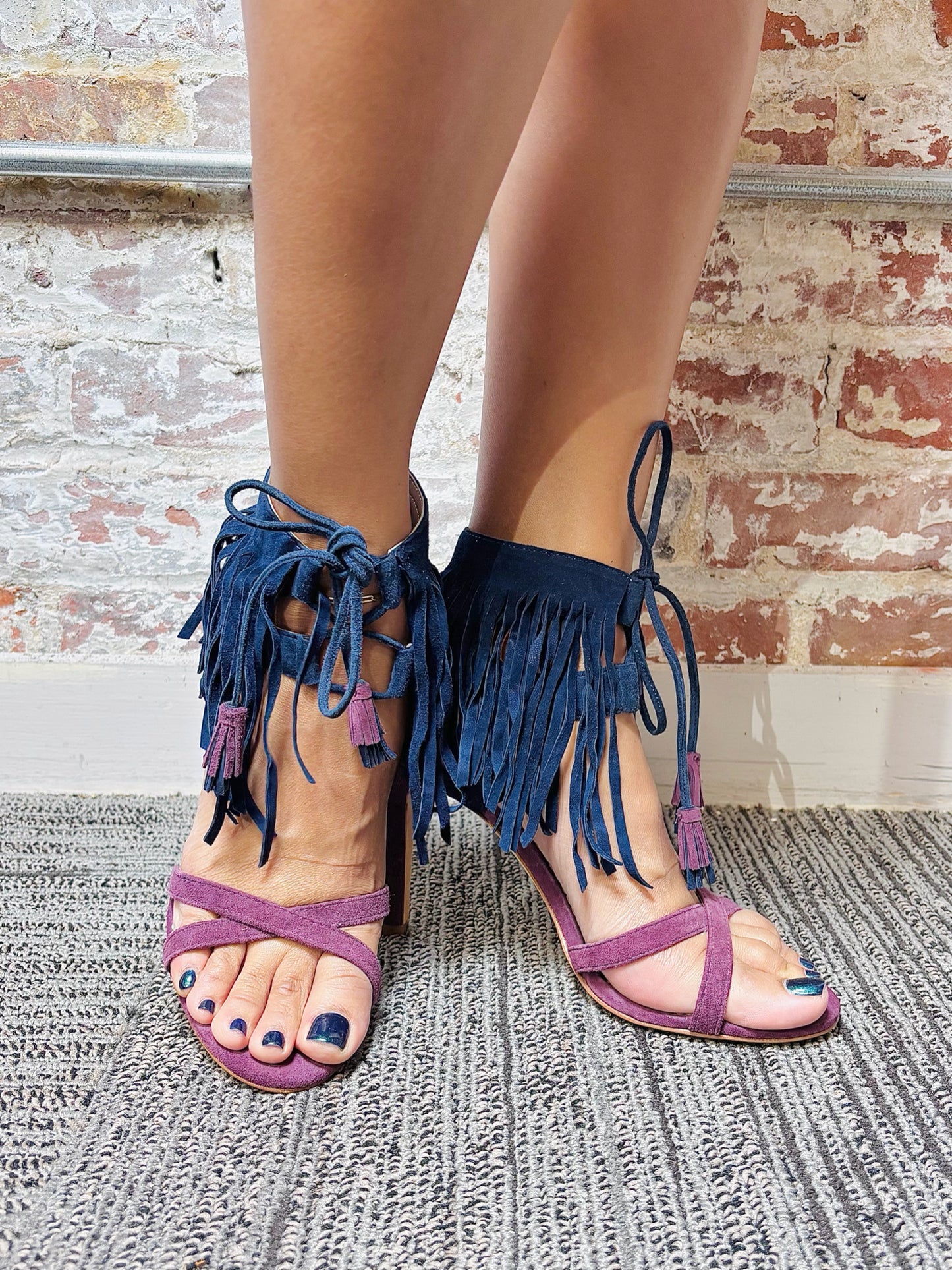 W Shoe Size 39 Boden Purple Suede Heels