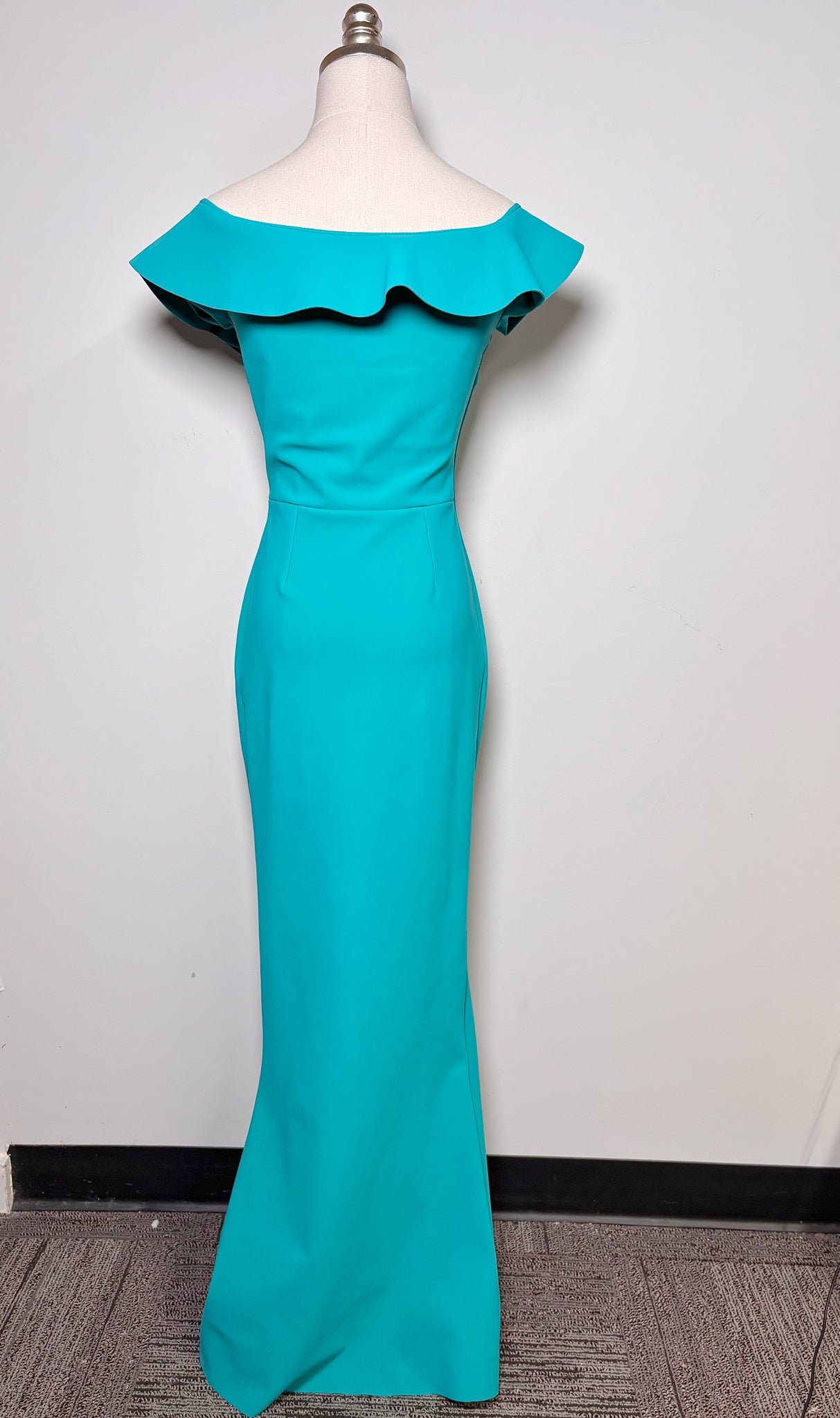 Women Size 40 (2/S) Chiara Broni La Petite Robe Green Solid Gown