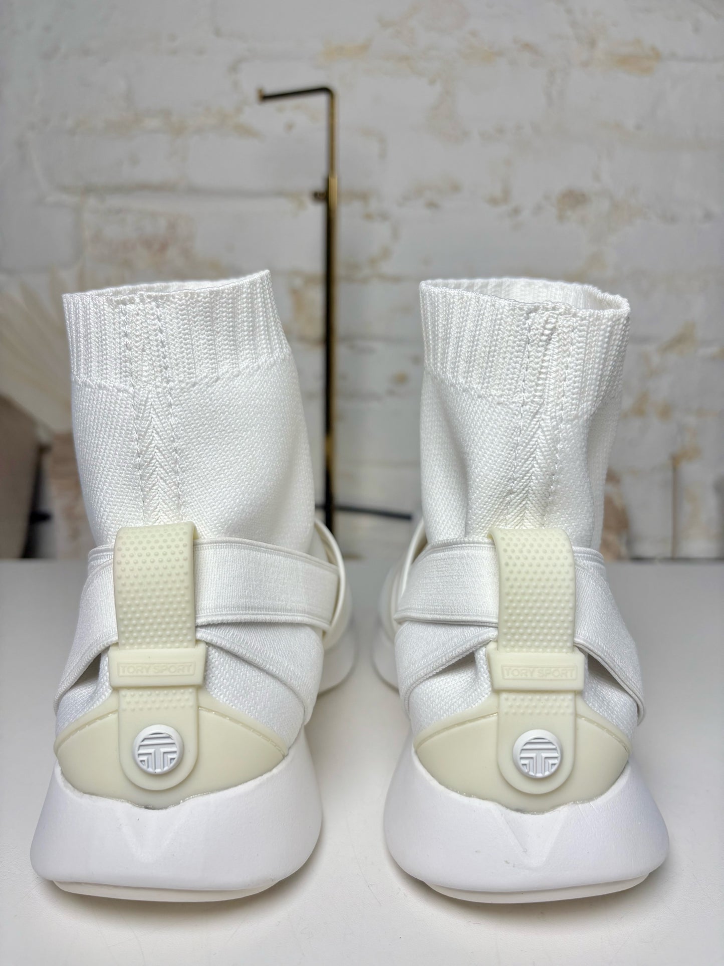 W Shoe Size 7.5 Tory Burch White Nylon NWT Performance Tennis shoes