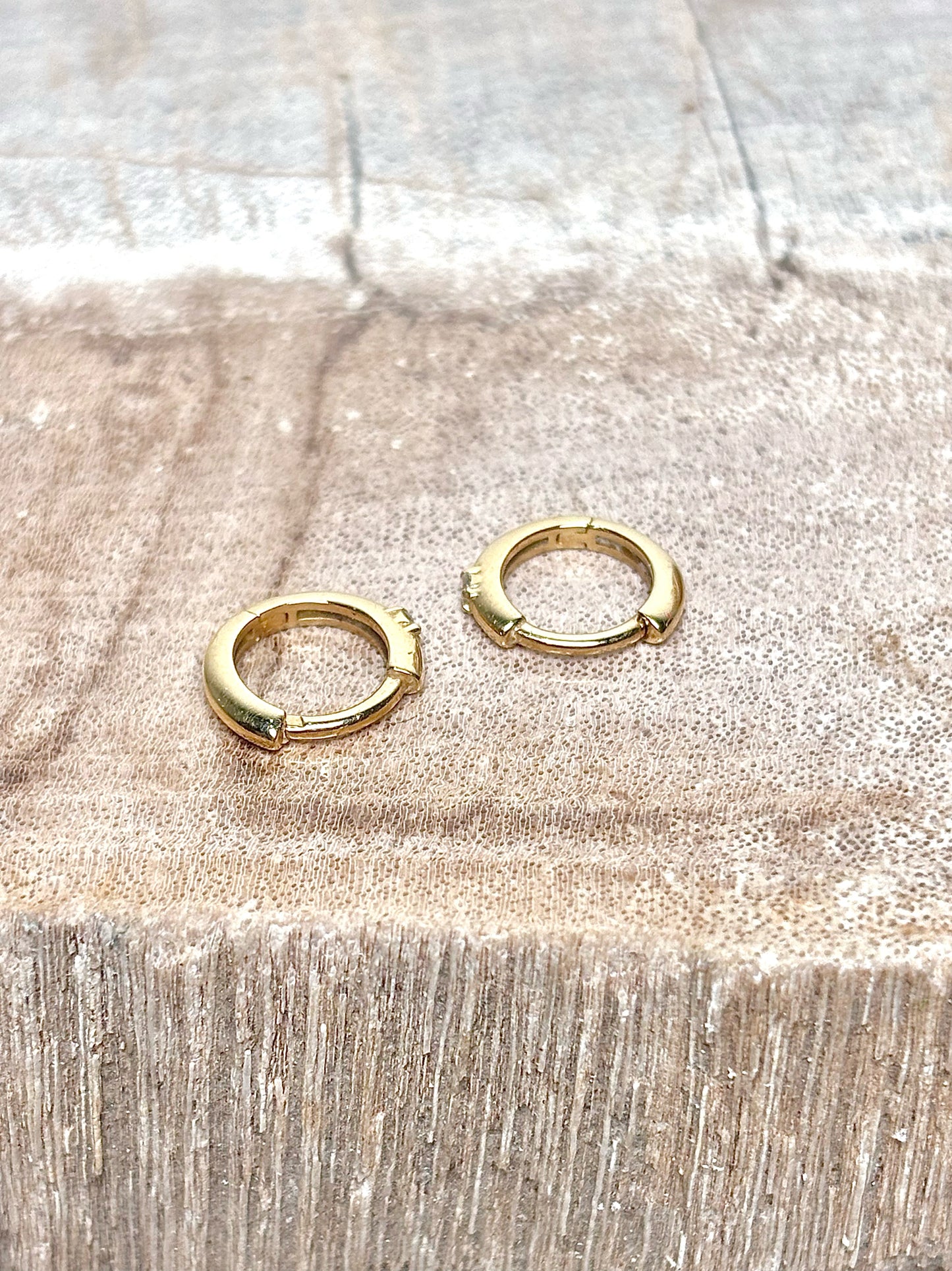 Gorjana Diamond Solitaire 14K Gold Huggie Earrings