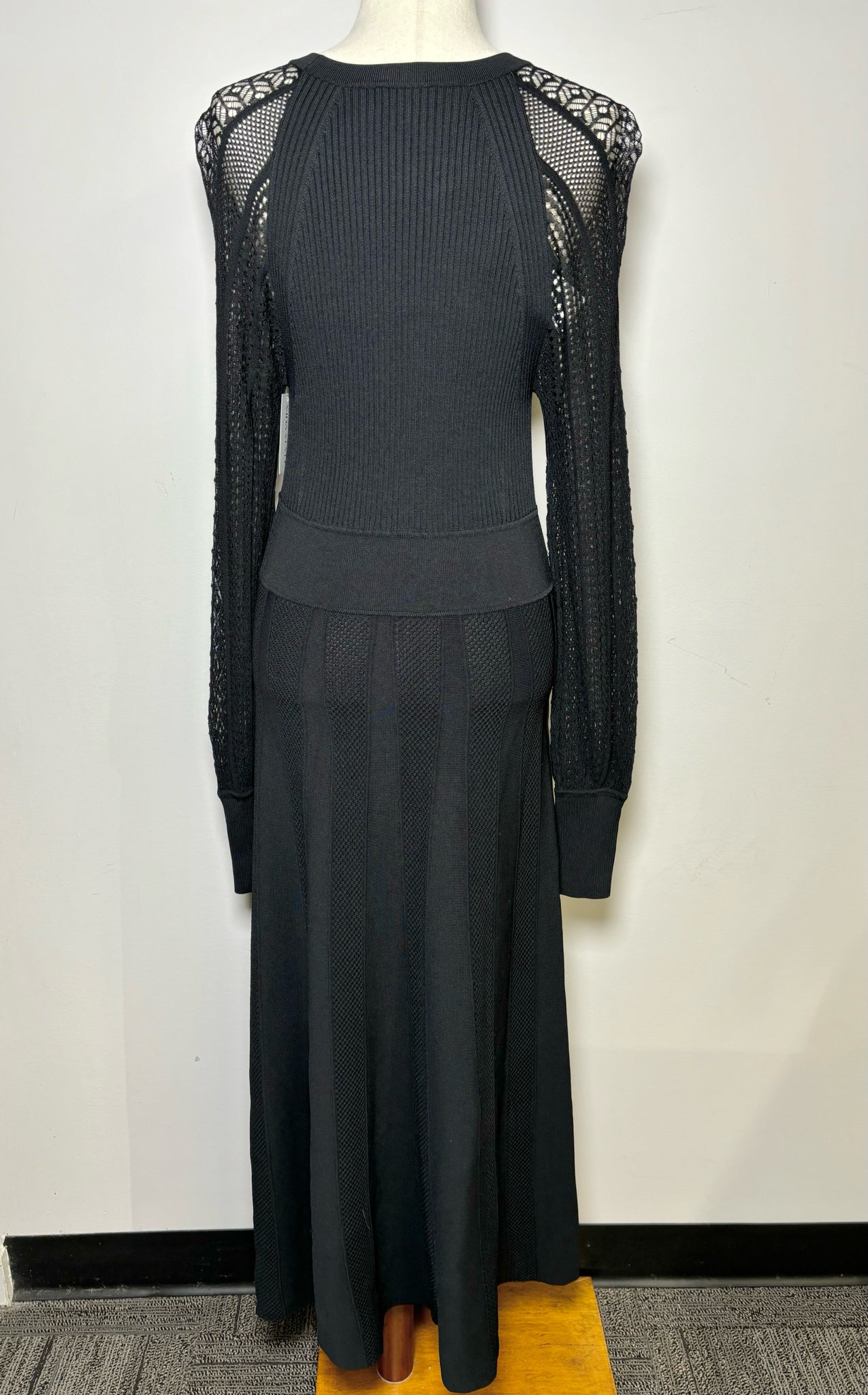 Women Size 8 Me + Em Black Solid Stretch Knit Dress