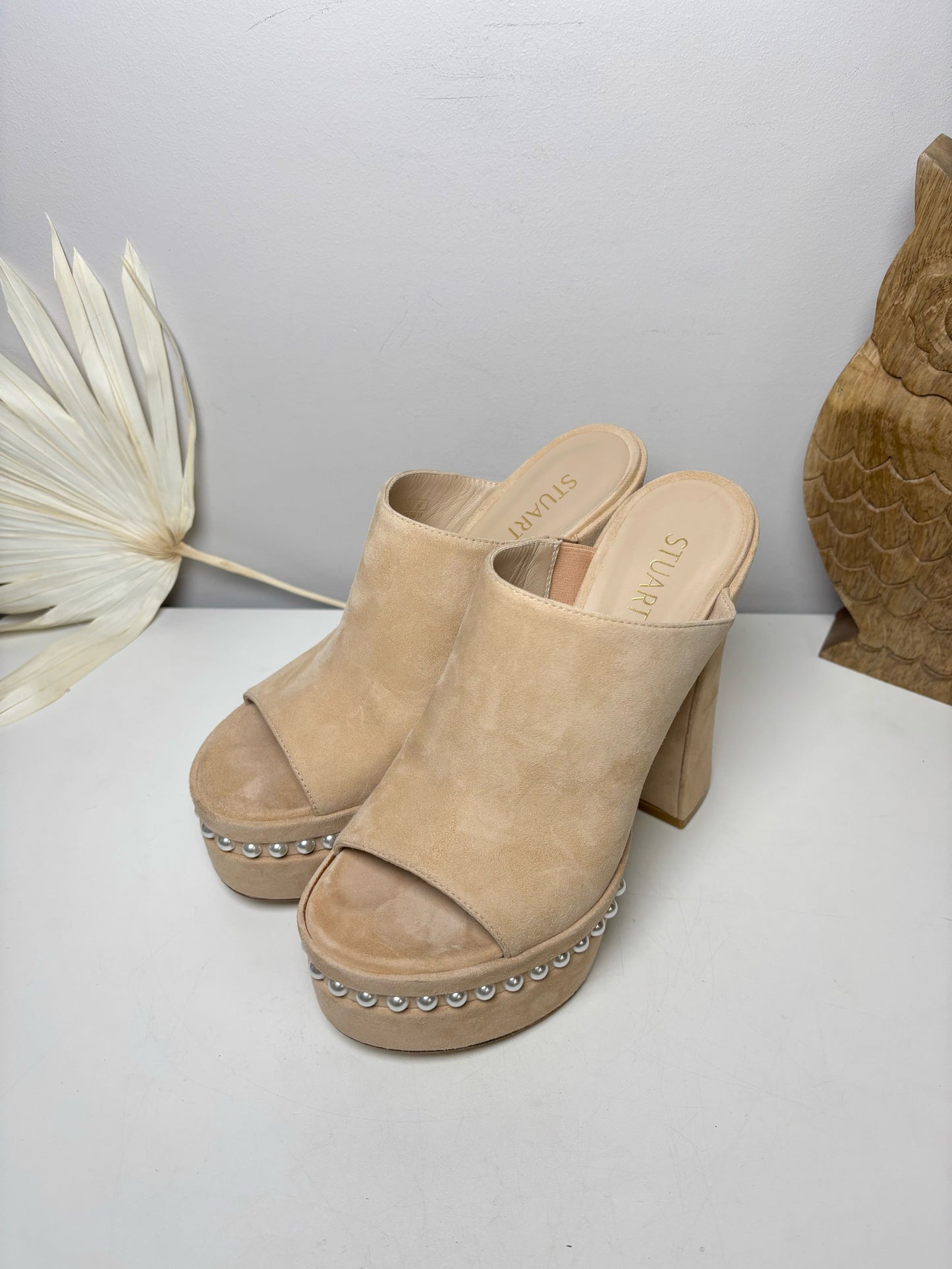 W Shoe Size 7 Stuart Weitzman Tan Leather Suede Pearl Platform Slides