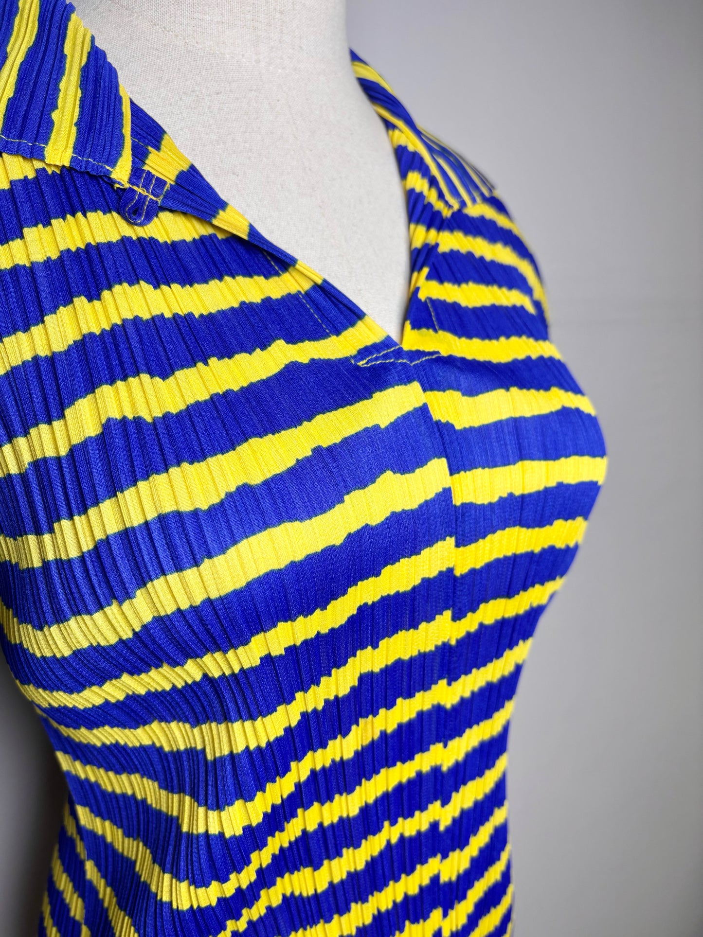 Women Size S/M (Estimate) Issey Miyake Pleats Please Yellow, blue Stripe Top