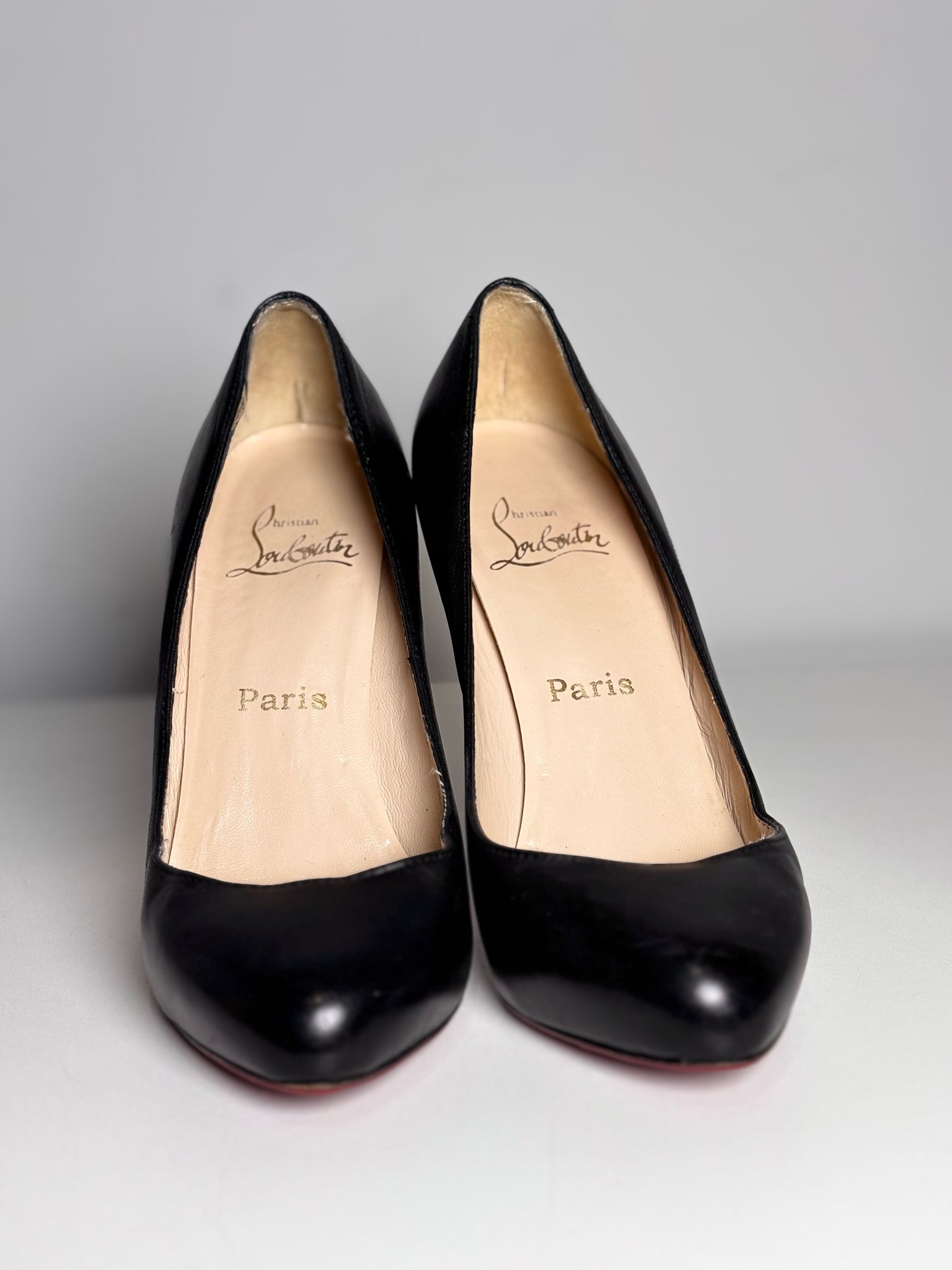 W Shoe Size 38 (8 US) Christian Louboutin Black Leather Stiletto