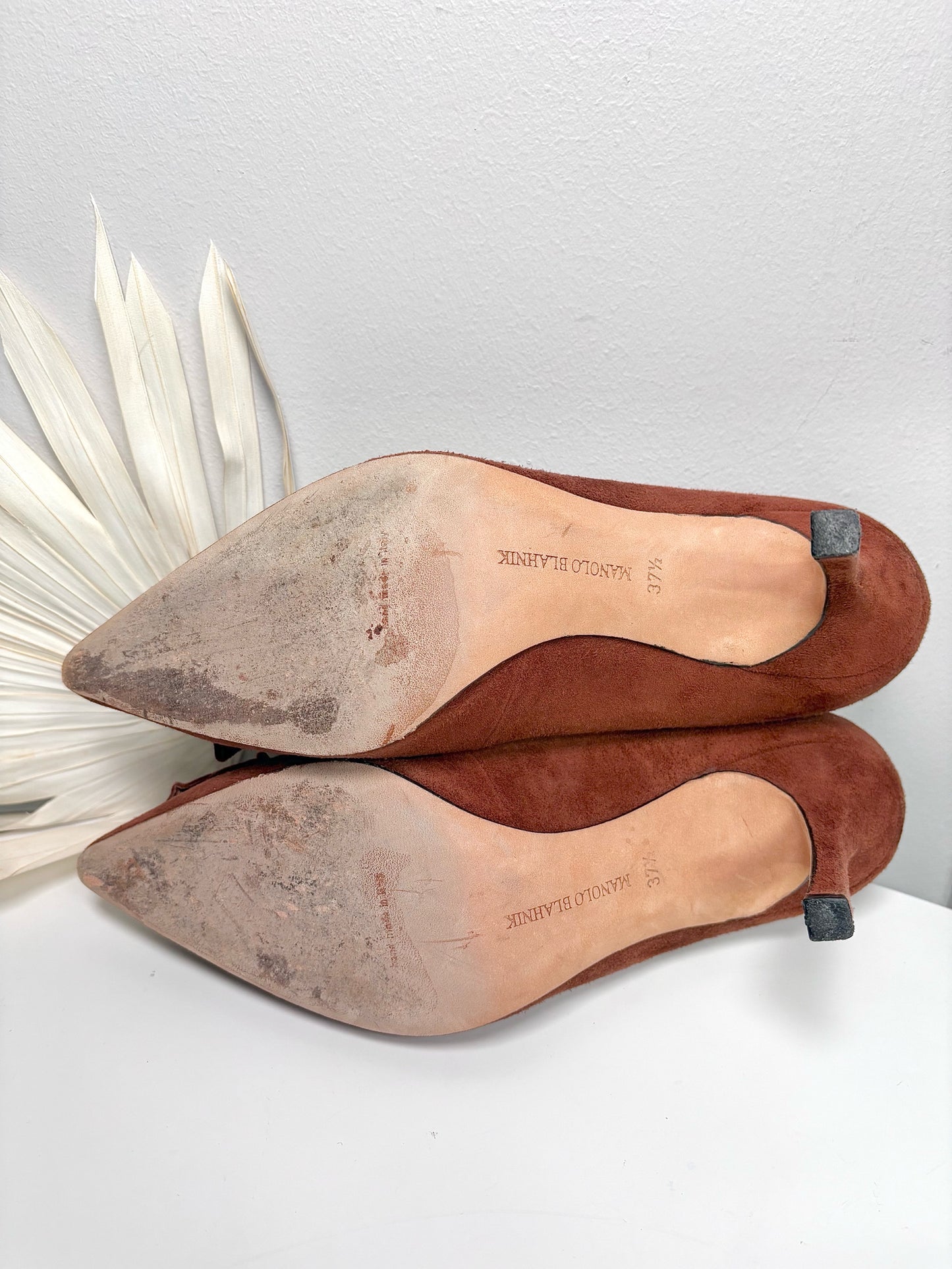 W Shoe Size 37.5 Manolo Blahnik Brown Leather Suede Heels