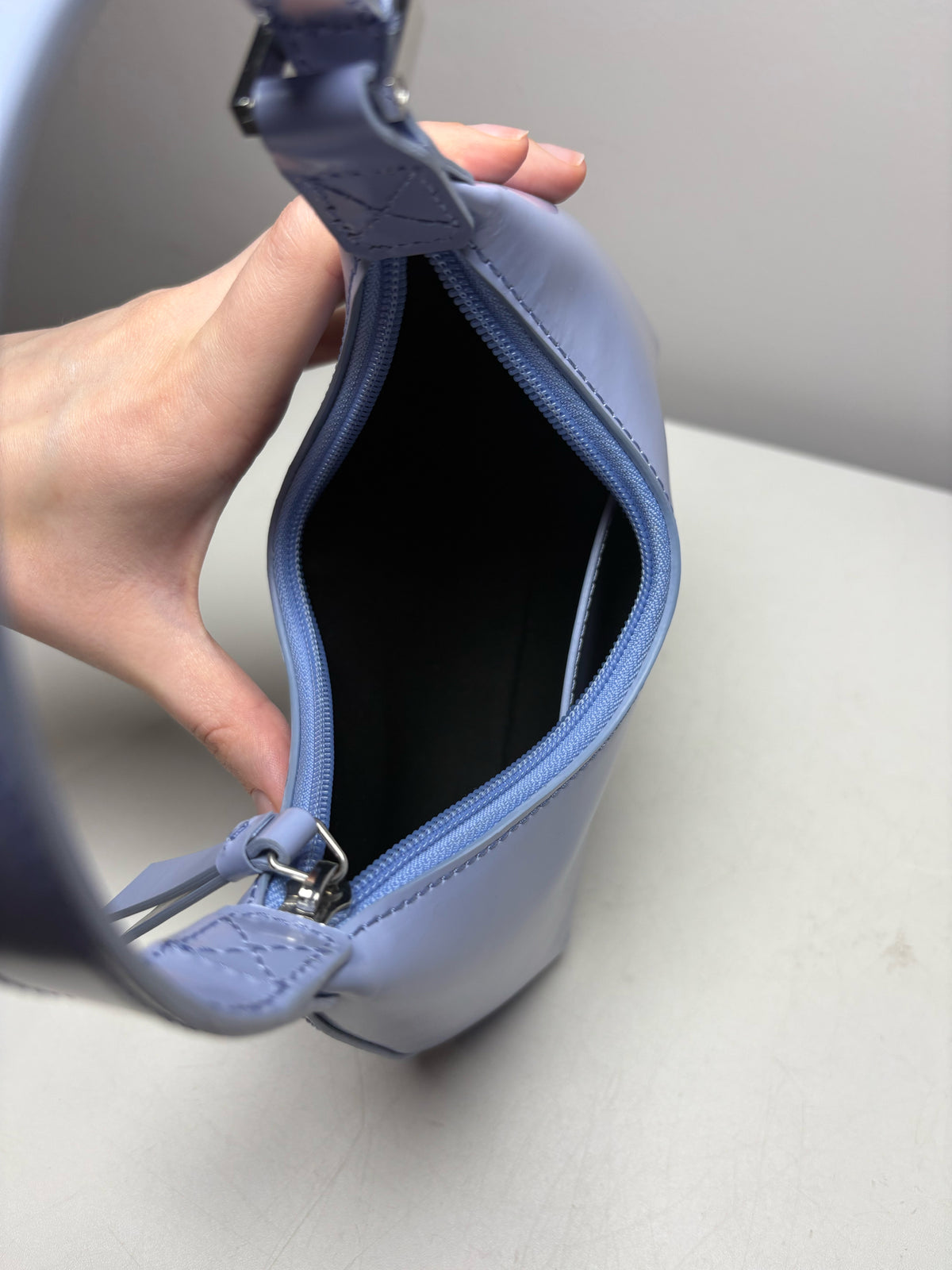 Women's BY FAR Amber Mini Baby Blue Patent Leather Pre-Owned Shoulder Bag