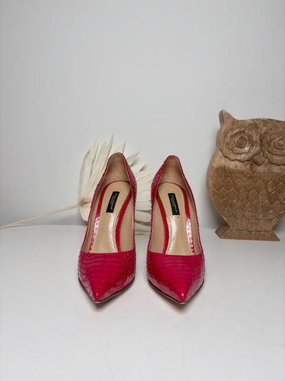W Shoe Size 37.5 Dolce & Gabbana Red Leather Snake Skin Heels