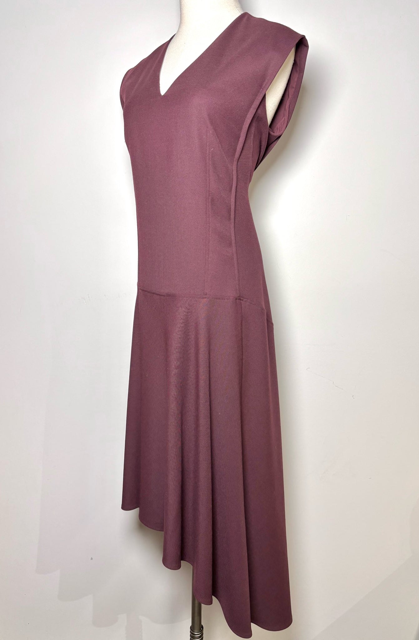 Women Size 8 M.M. Lafleur Burgundy Solid Wool Hybrid Sheath Dress