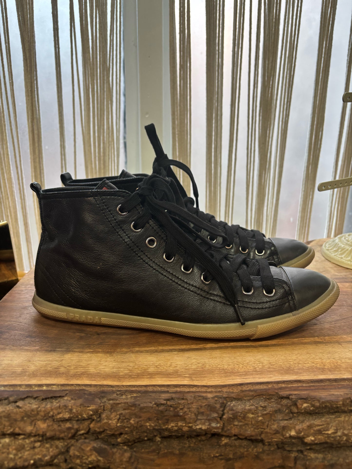 W Shoe Size 40 (10, US) Prada Black Nappa Leather high Top Sneakers
