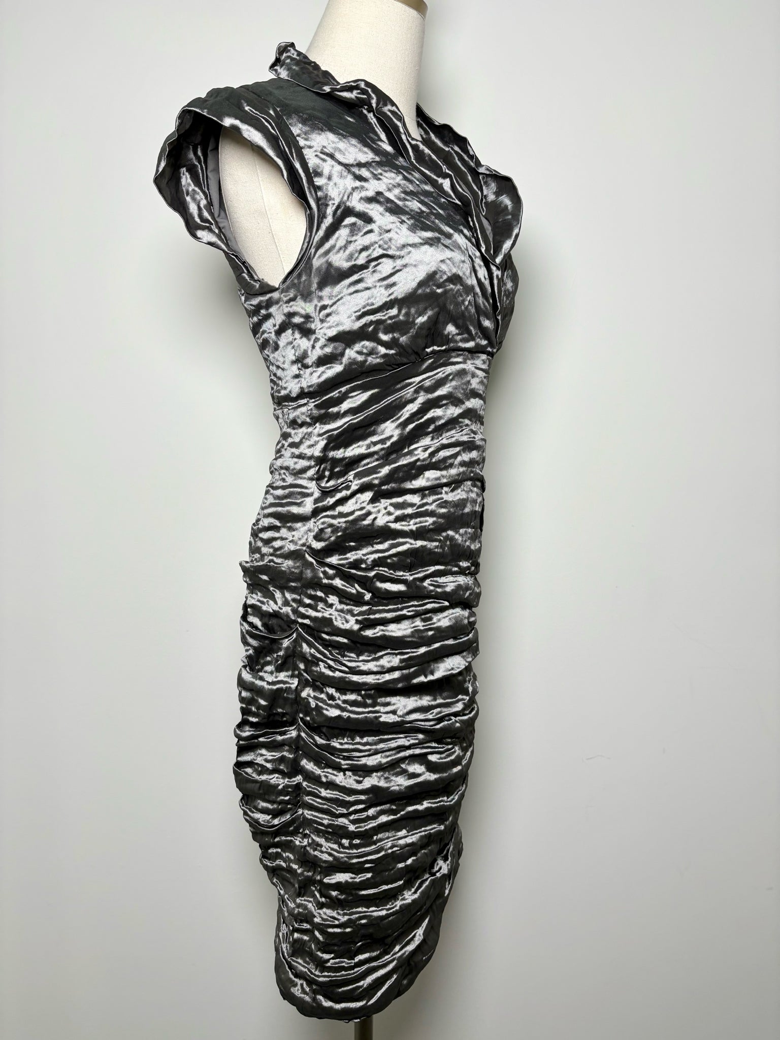 Women Size 12 Nicole Miller Gray Solid Polyester Blend Dress VIDA STYLE SHOP Women Size 12 Nicole Miller Gray Solid Polyester Blend Dress VIDA STYLE SHOP
