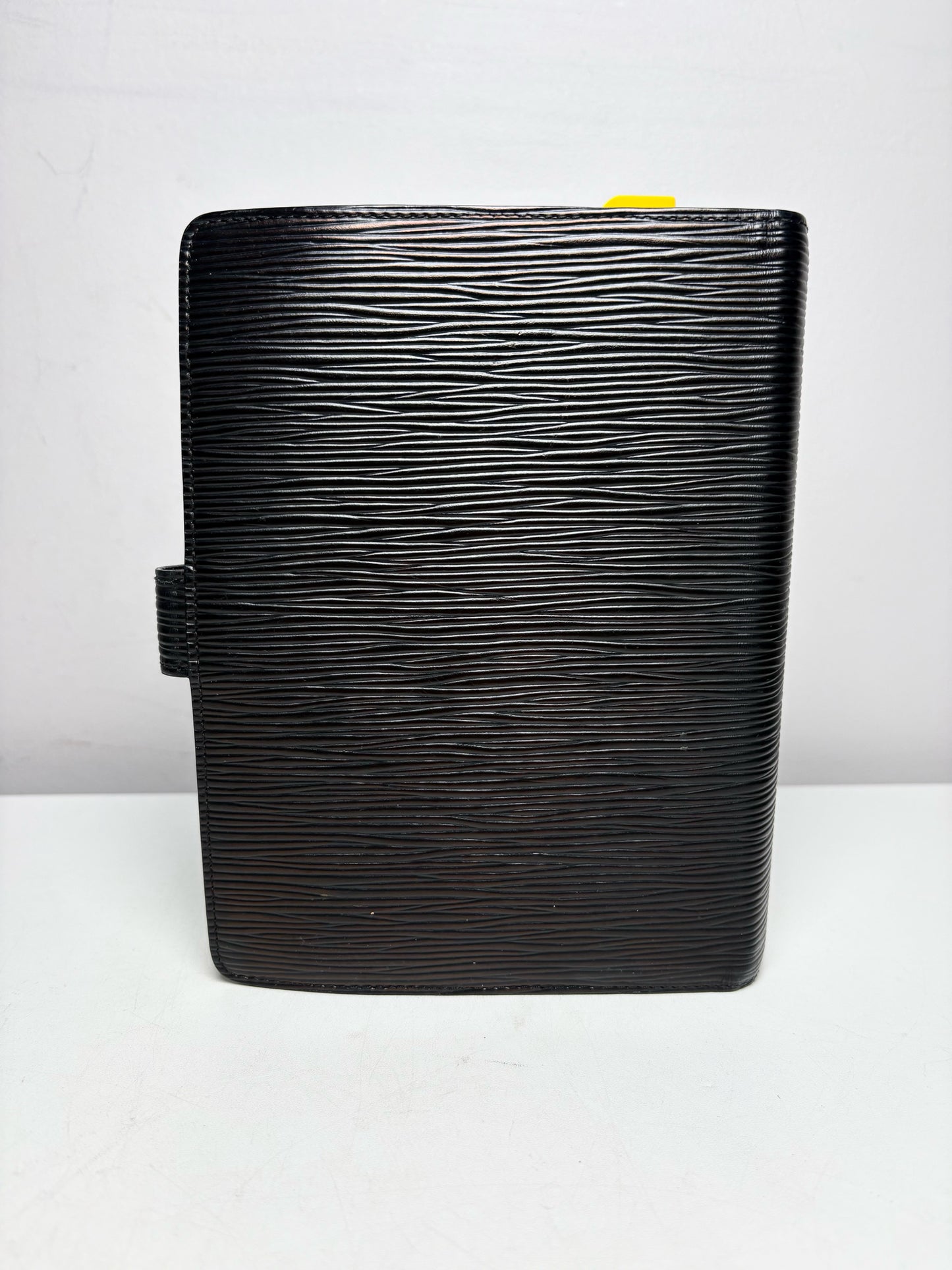 Louis Vuitton Black Epi Leather Medium Pre-Owned 6-Ring Agenda Planner Cover