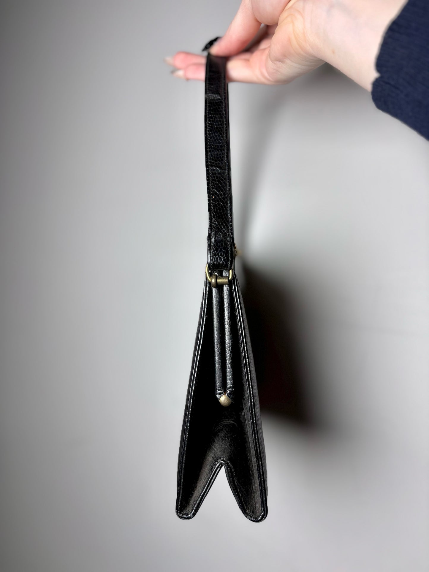 Bags by Supreme Solid Vintage Leather Pre-owned Black Evening Purse