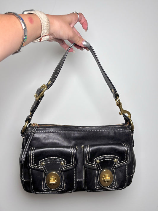 Coach Leather Black Cowhide Shoulder Vintage Legacy Turnlock Purse