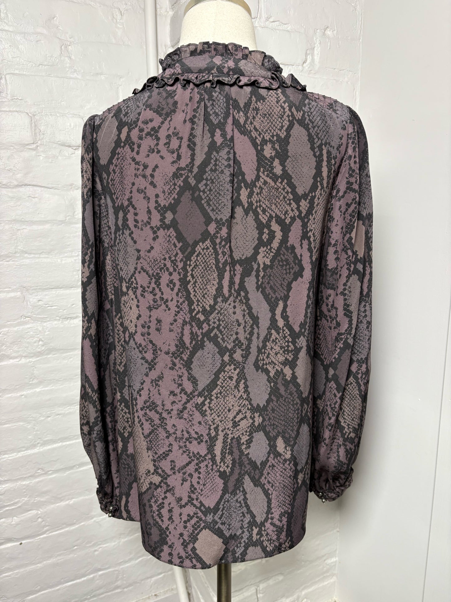 Women Size 10 Rebecca Taylor Gray, black, red Snakeskin Silk Blouse