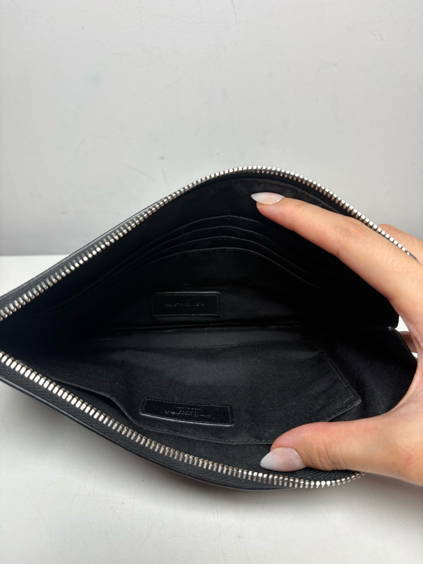 Saint Laurent Black Croc Embossed Leather Pre-Owned Portfolio Clutch
