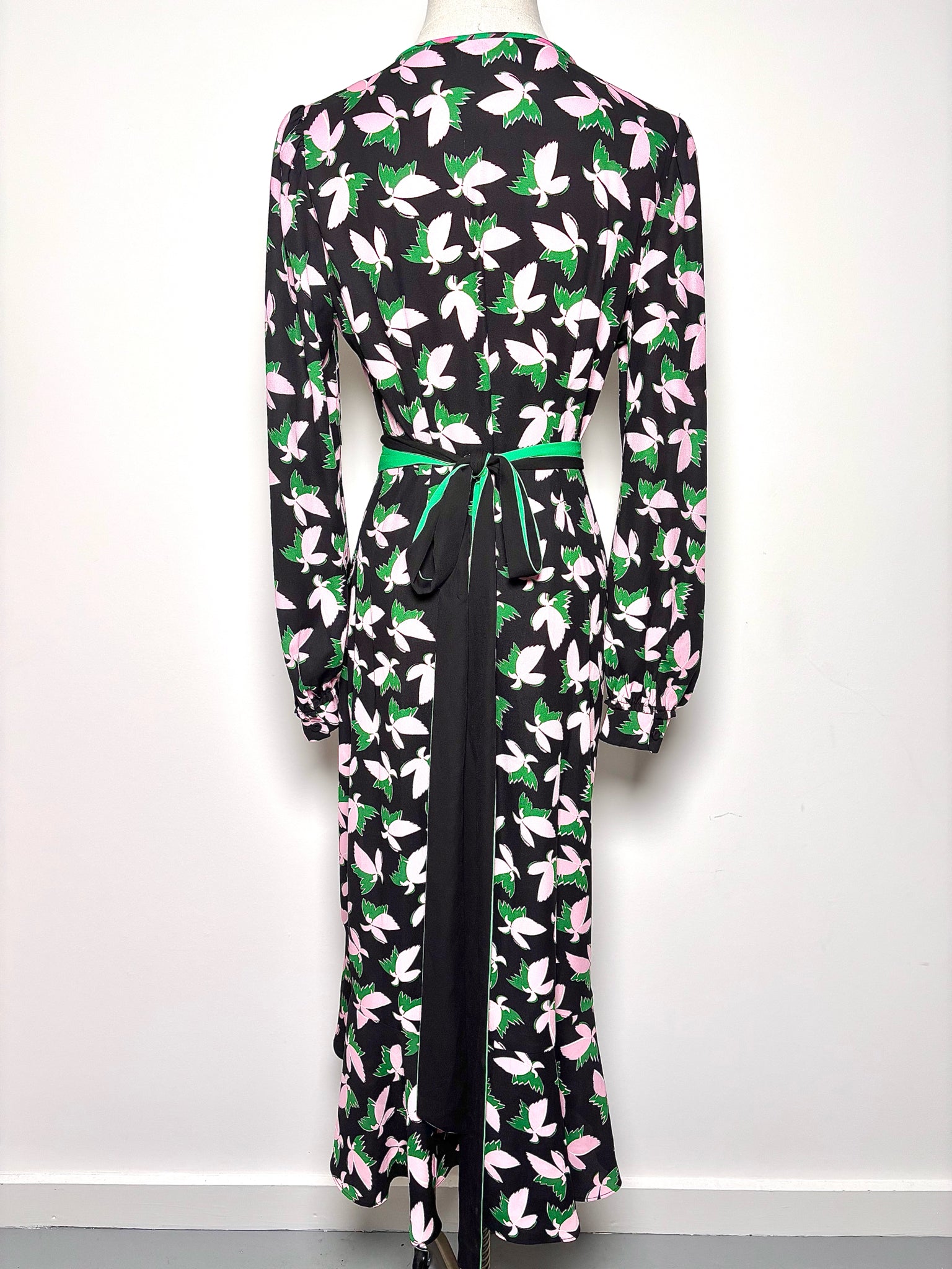 pink and green dress women Women Size M Diane Von Furstenberg Pink, Black, Green Floral Viscose Dress – VIDA STYLE SHOP